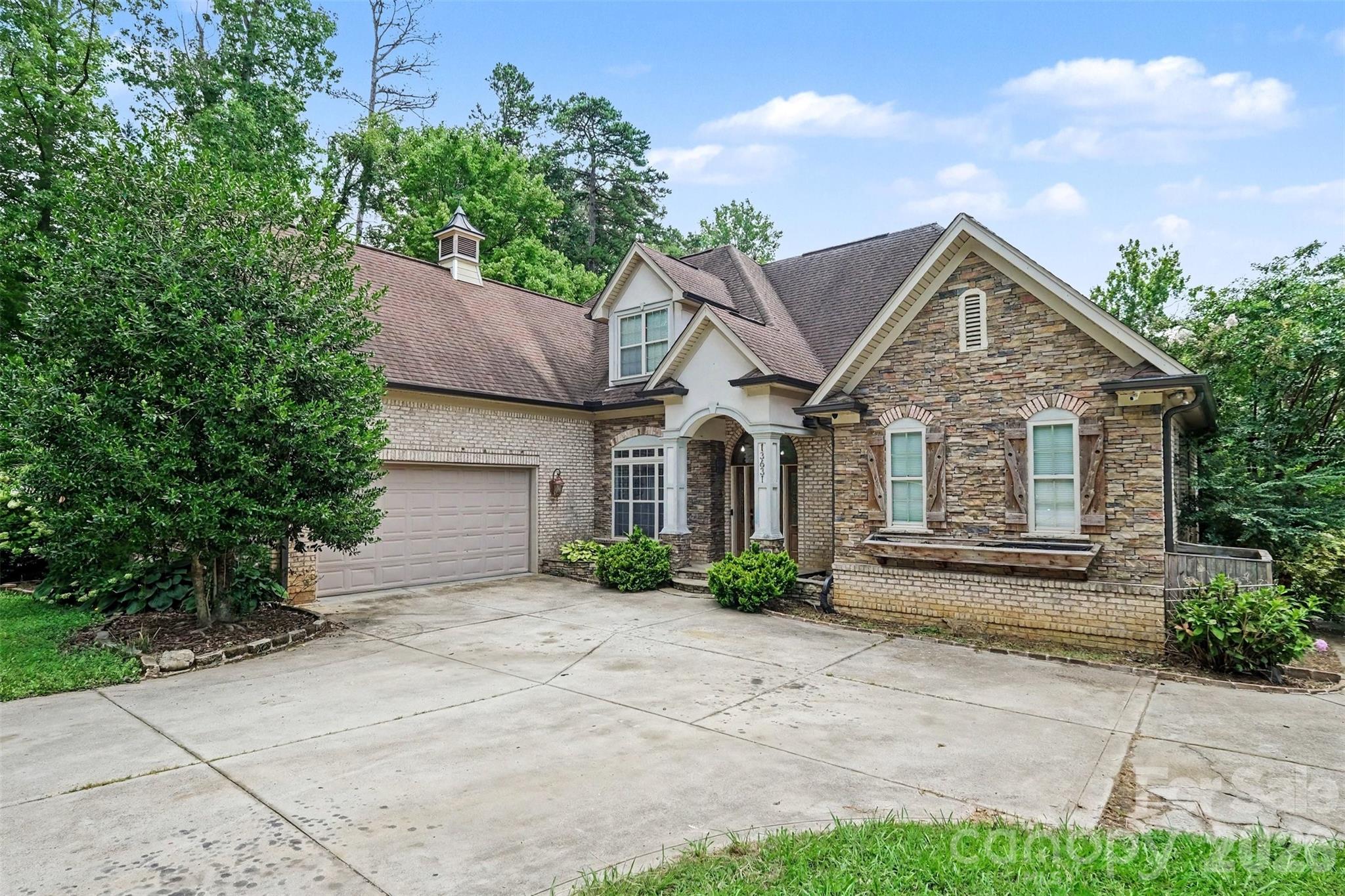 13631 William Stowe Drive — Charlotte