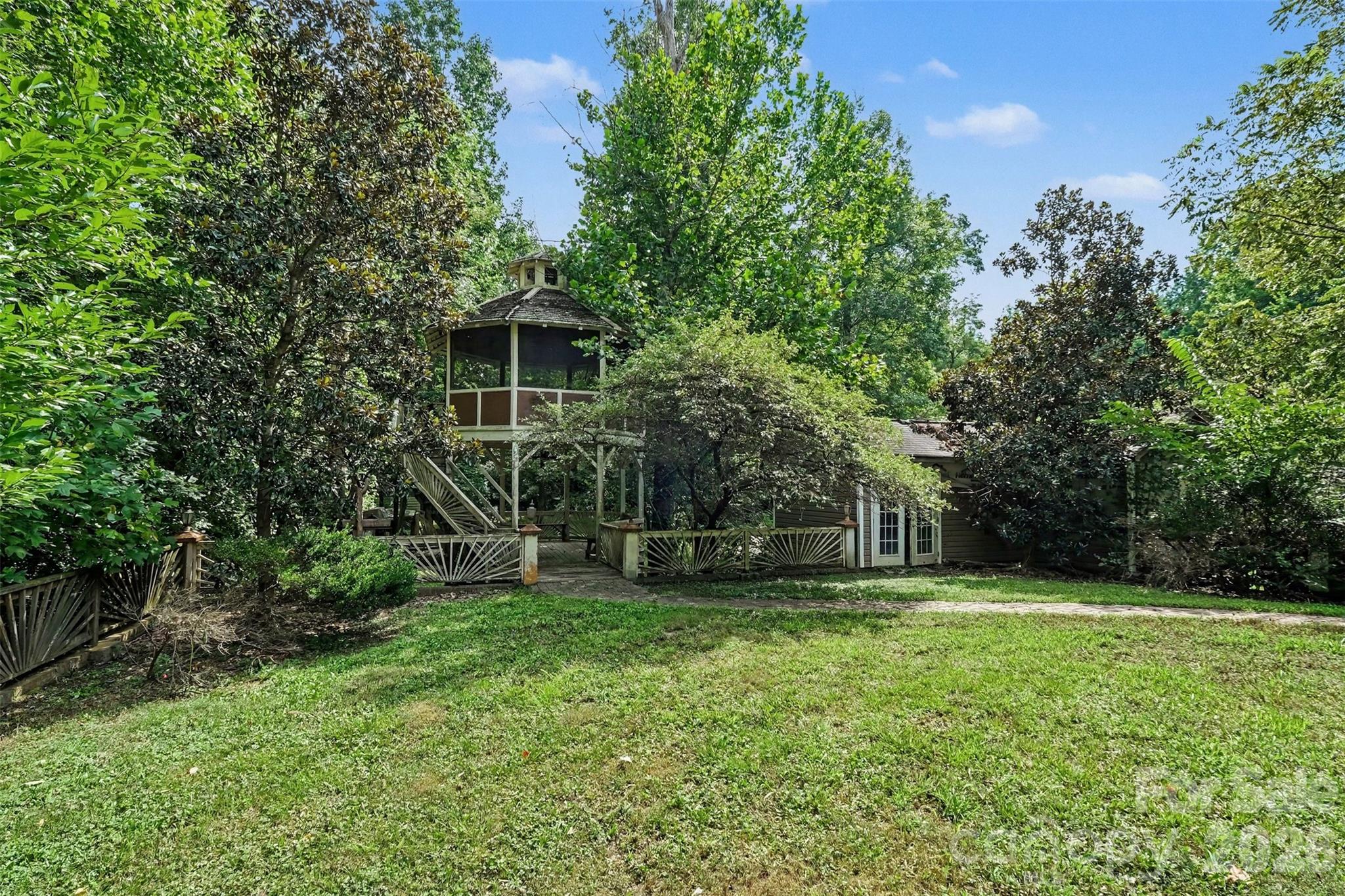 13631 William Stowe Drive — Charlotte