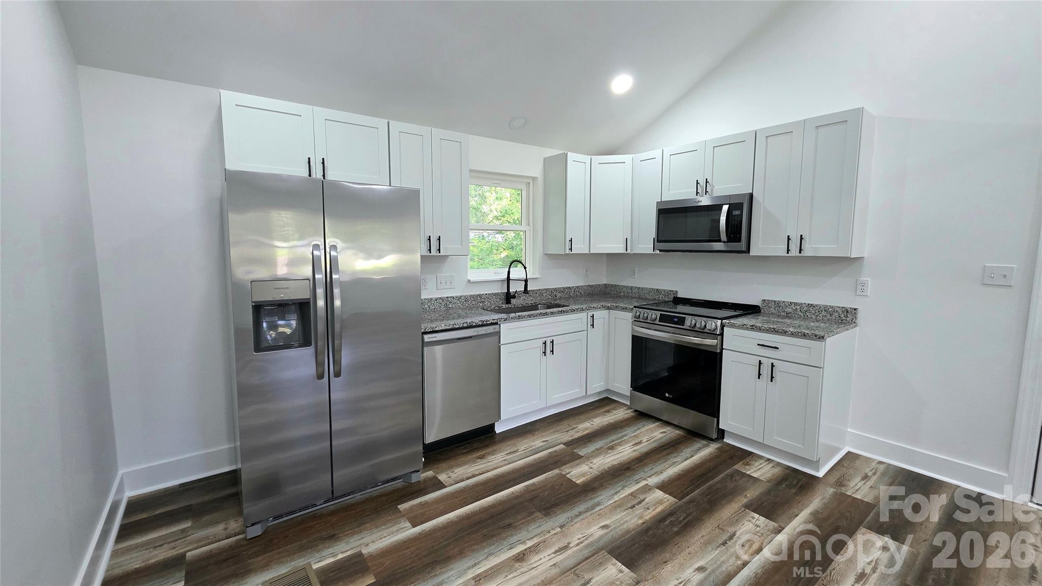 513 E Ohio Avenue — Bessemer City