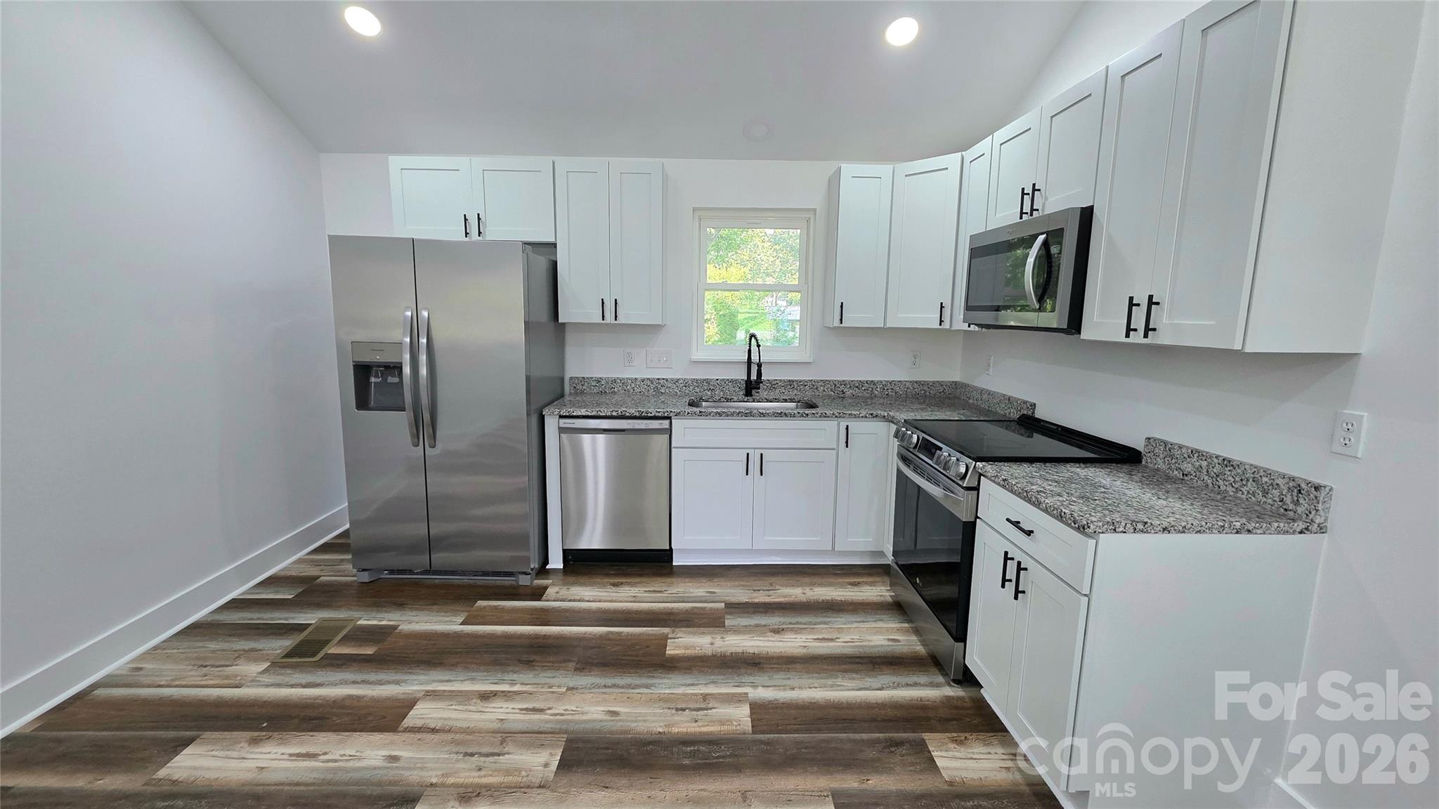 513 E Ohio Avenue — Bessemer City