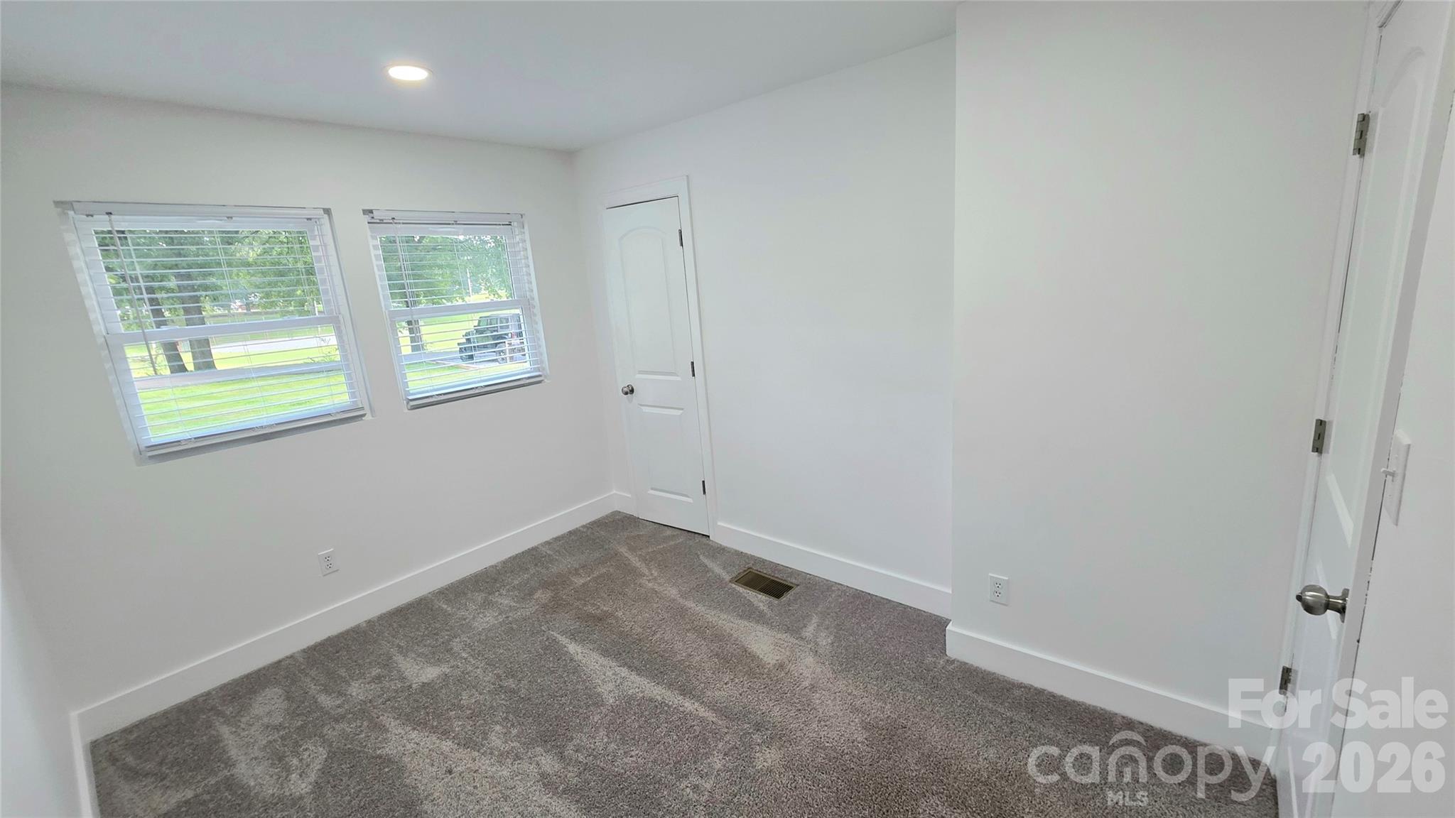 513 E Ohio Avenue — Bessemer City