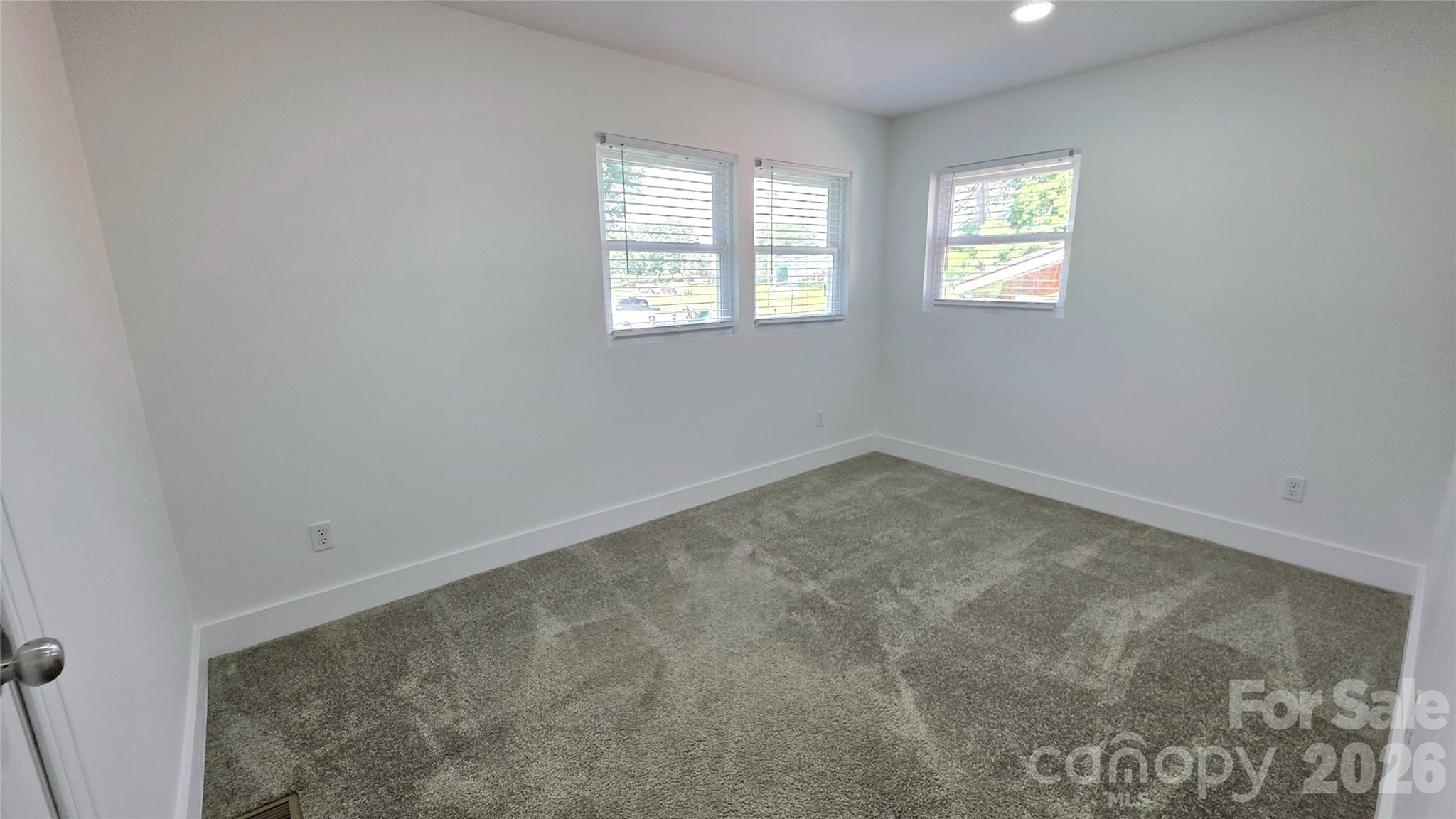 513 E Ohio Avenue — Bessemer City