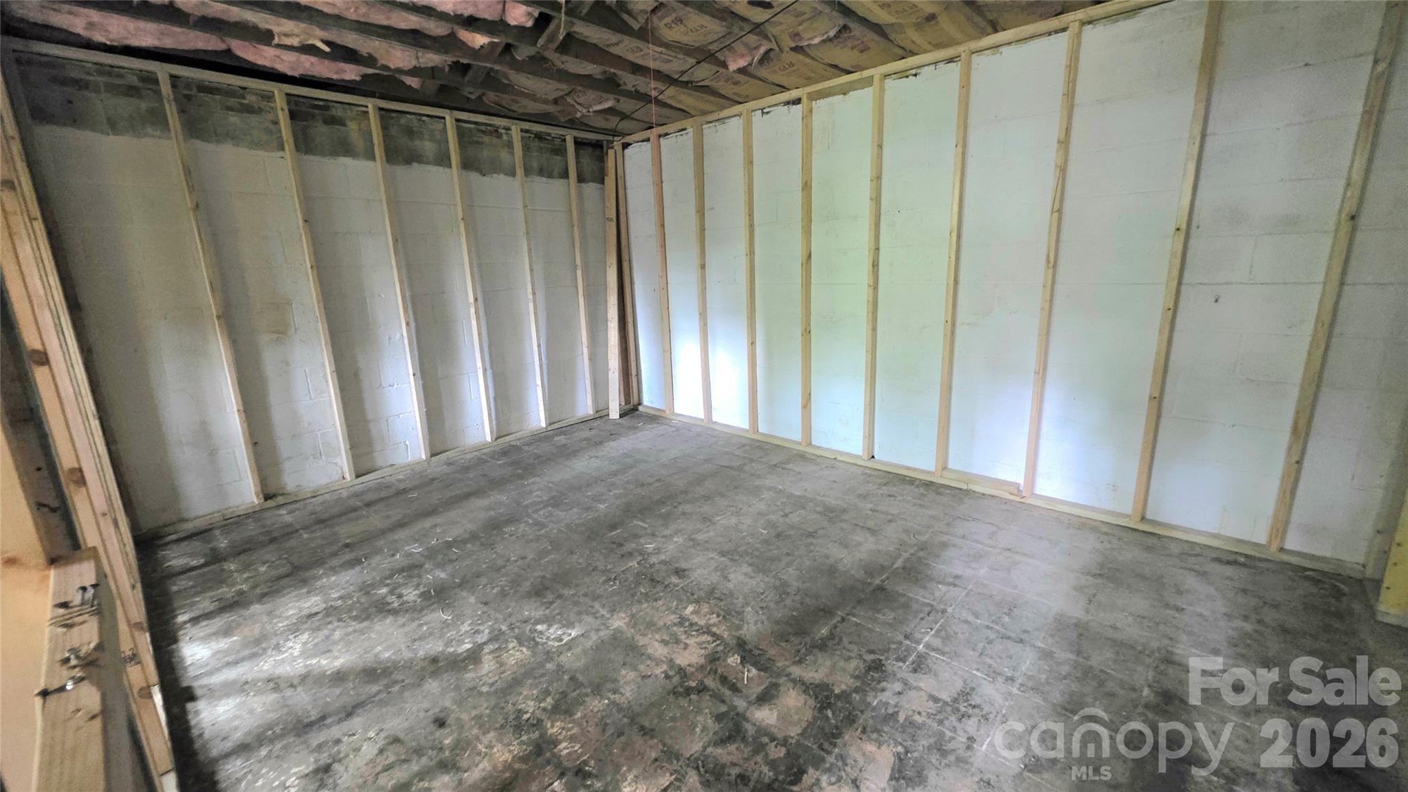 513 E Ohio Avenue — Bessemer City