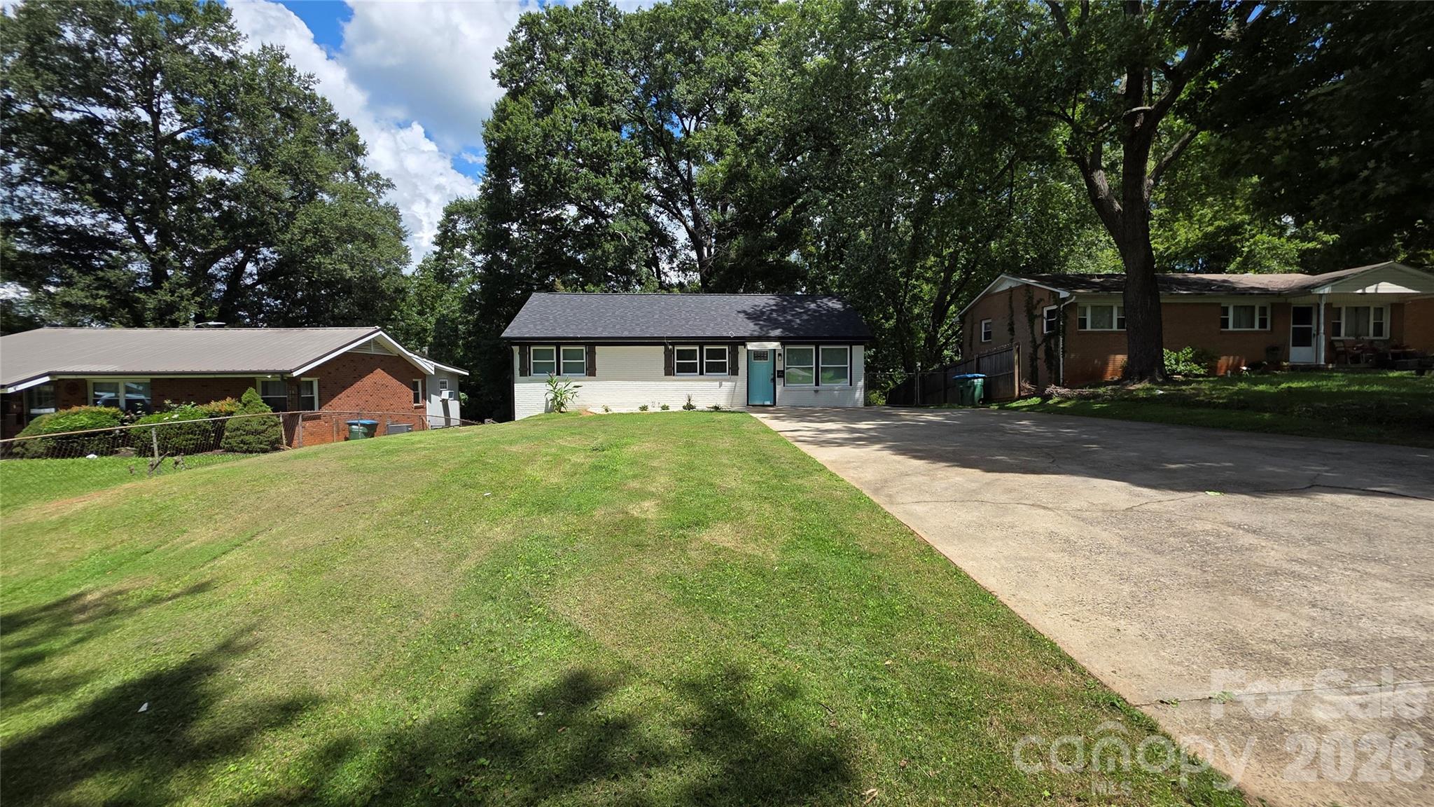 513 E Ohio Avenue — Bessemer City