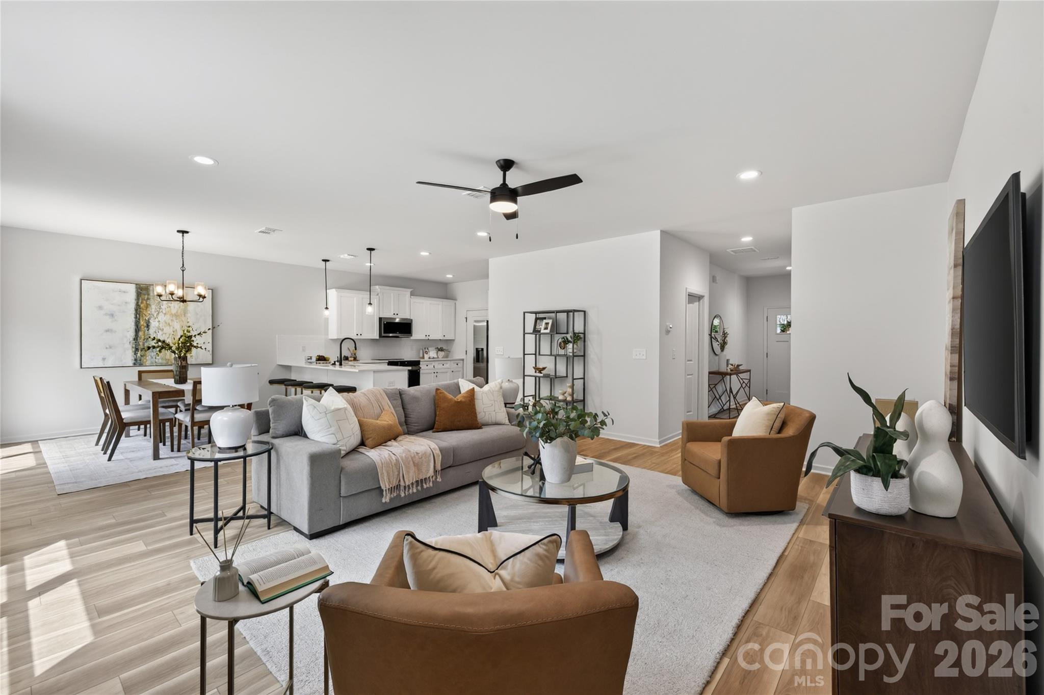 5234 Hickory Lane — Charlotte