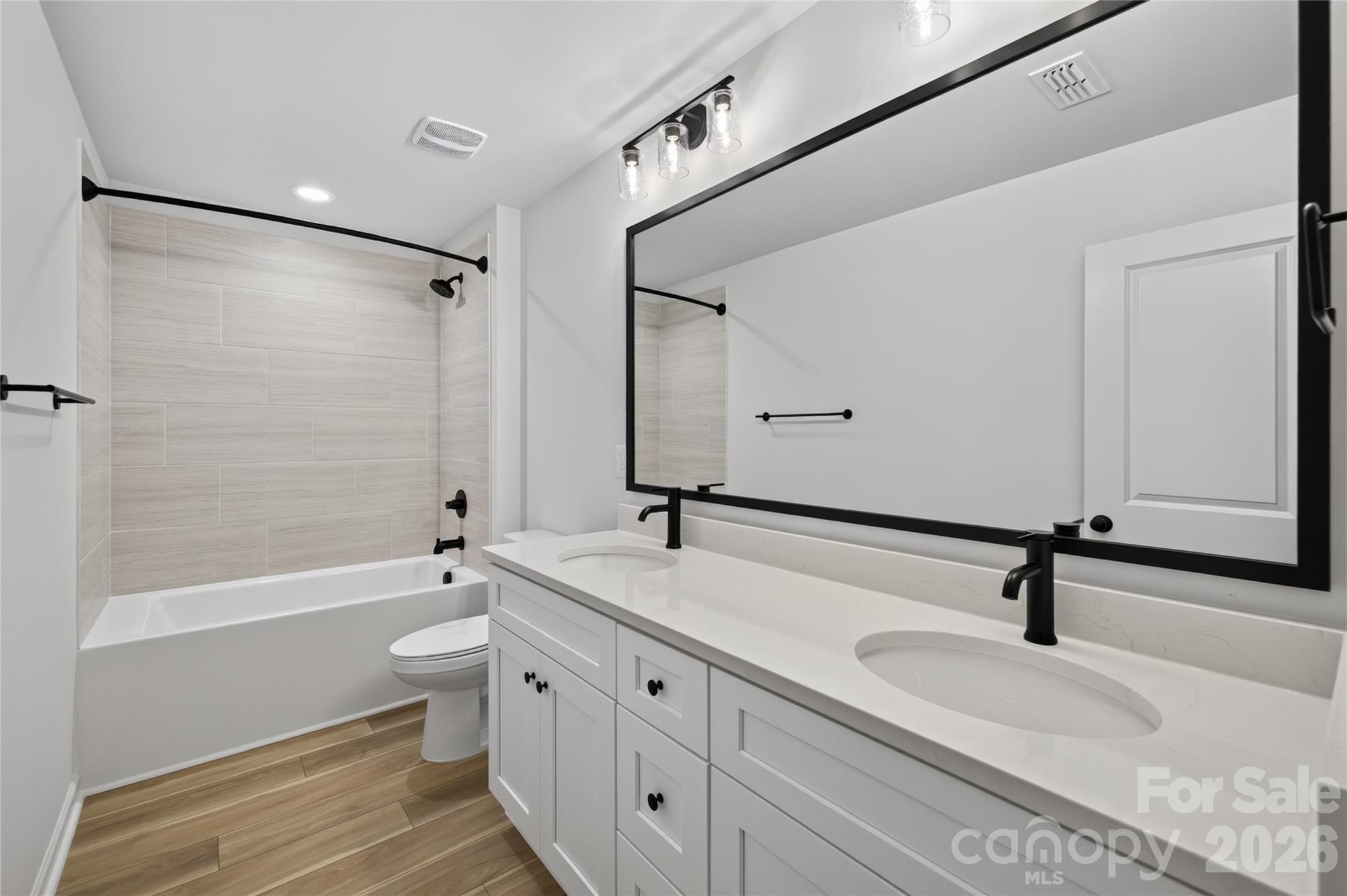 5234 Hickory Lane — Charlotte
