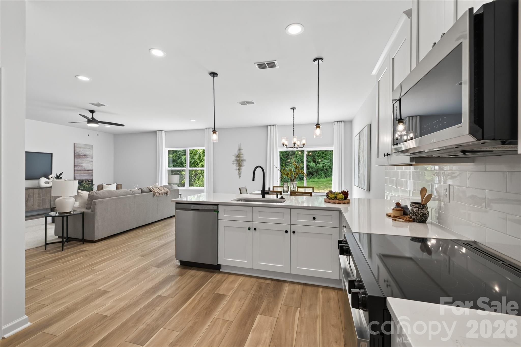 5234 Hickory Lane — Charlotte