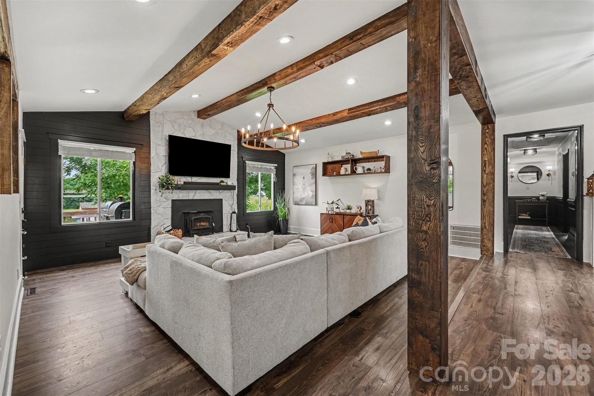 5718 White Store Road — Wingate
