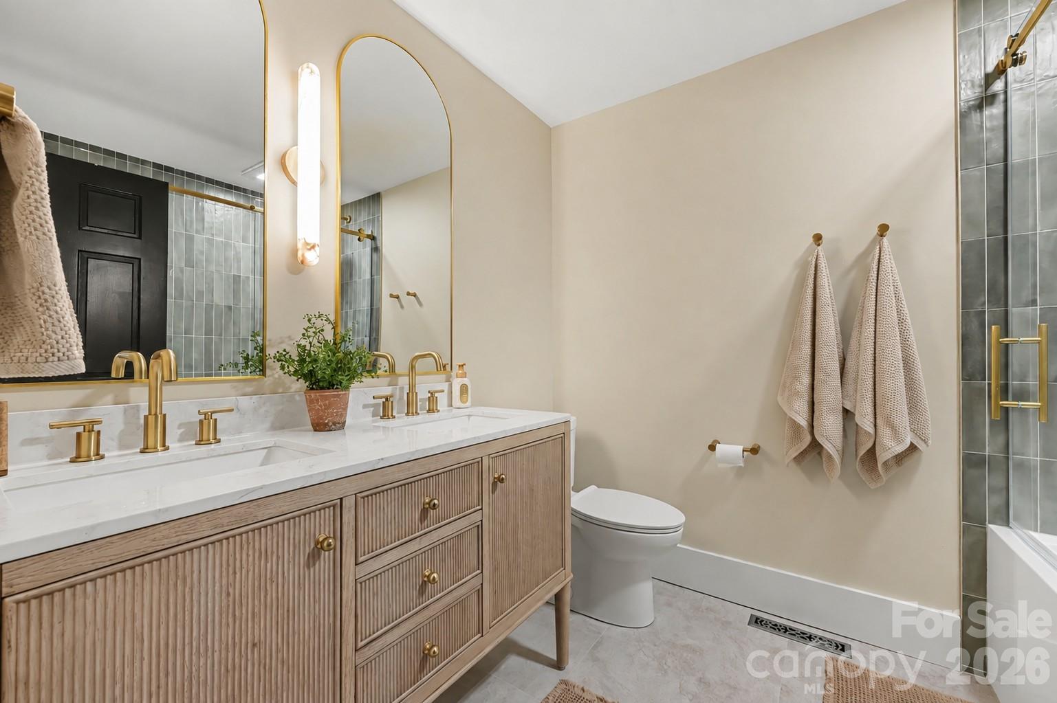5718 White Store Road — Wingate