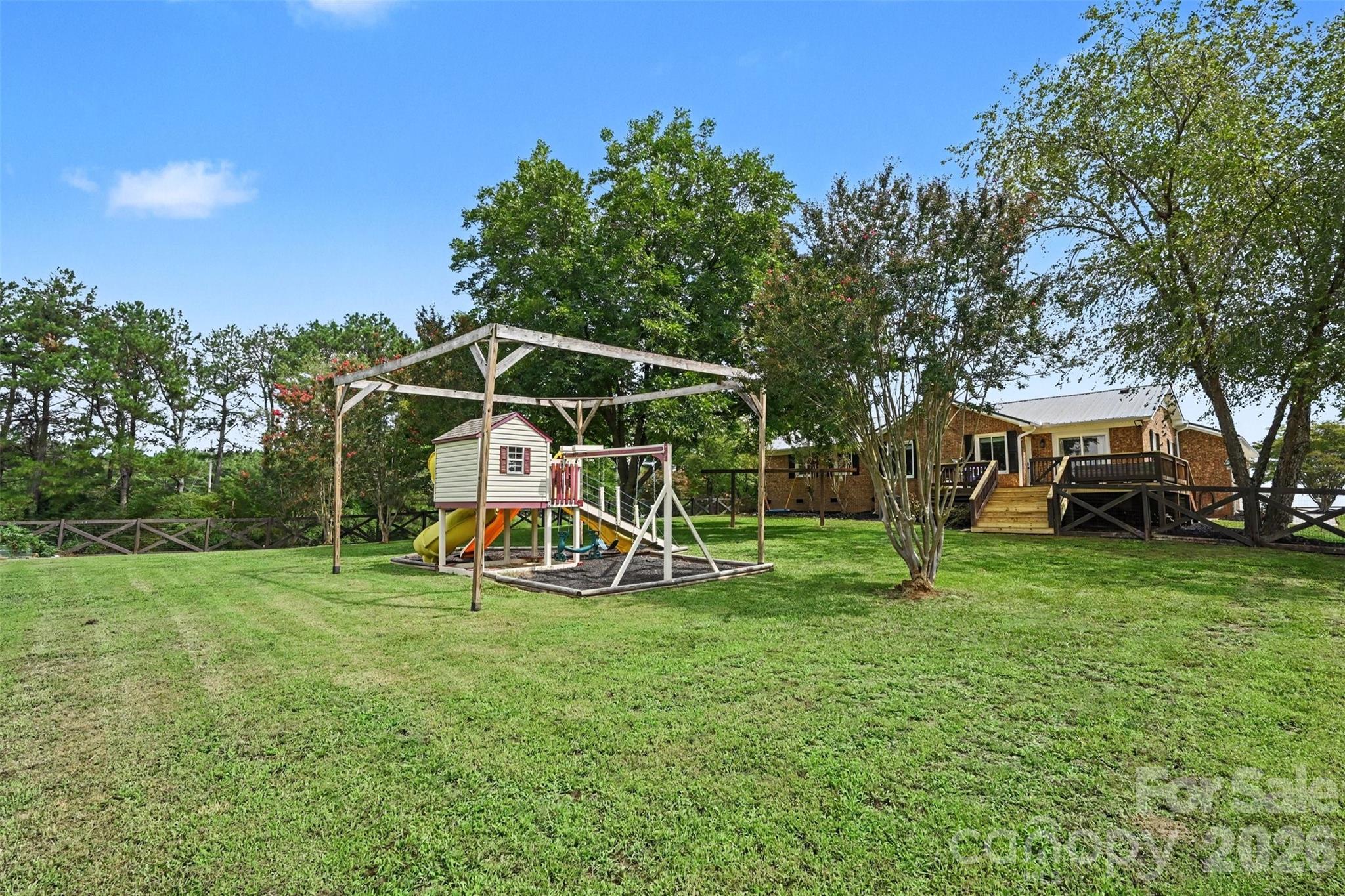 5718 White Store Road — Wingate