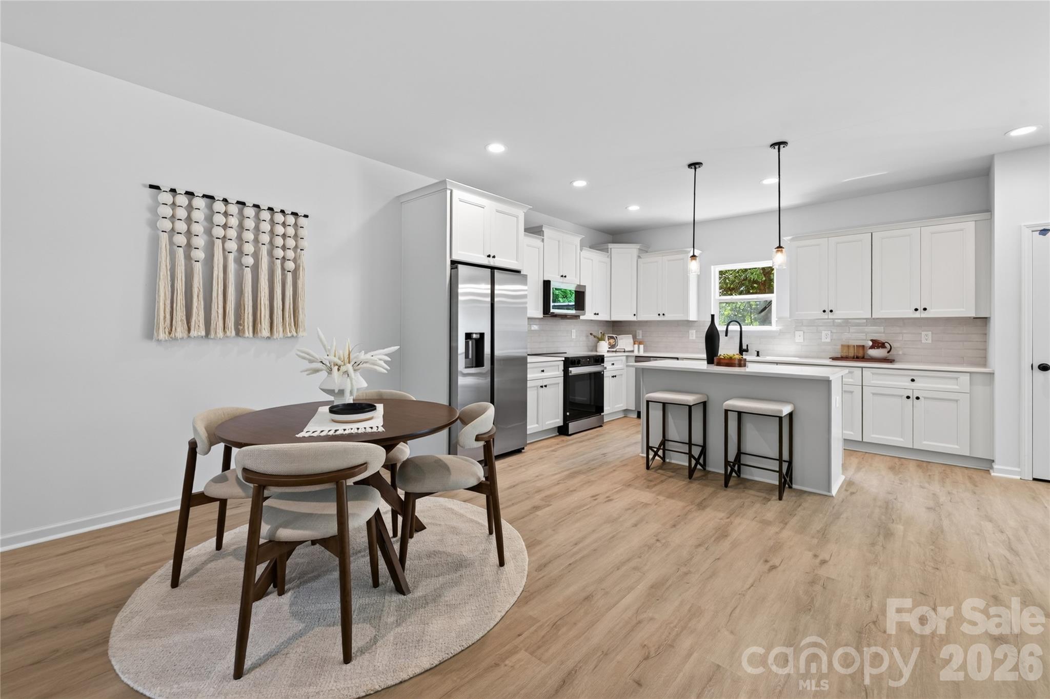 5226 Hickory Lane — Charlotte