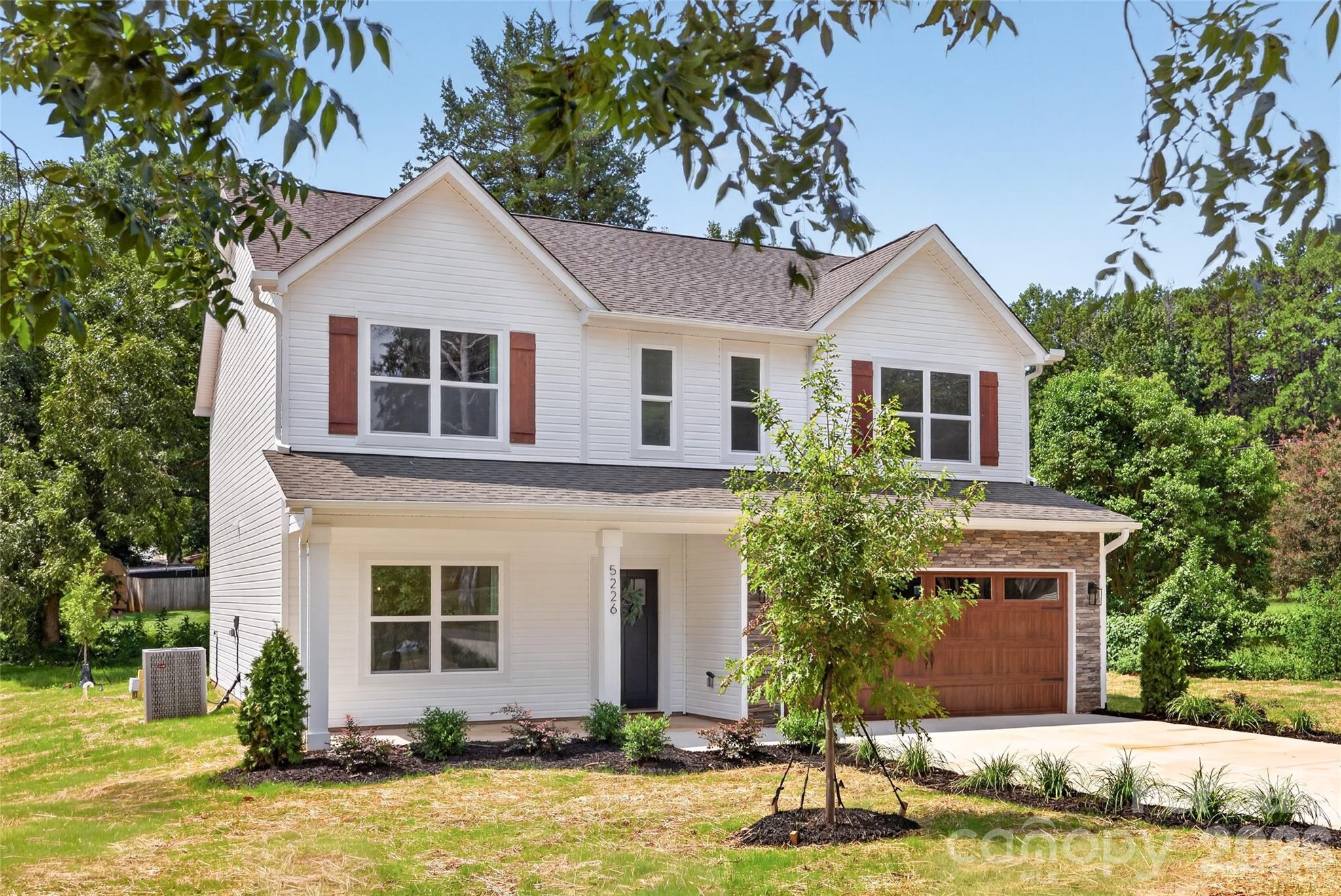 5226 Hickory Lane — Charlotte