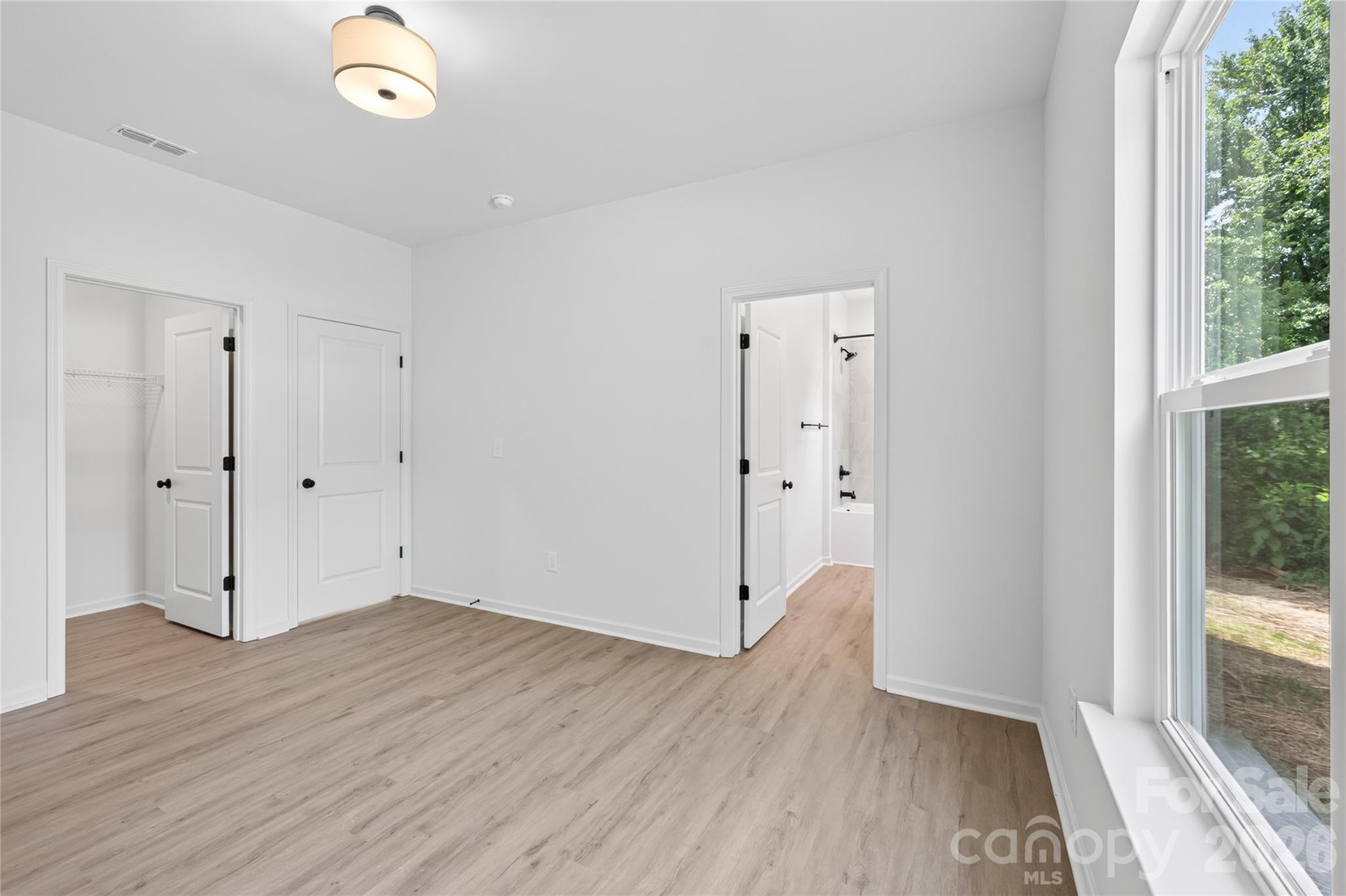5226 Hickory Lane — Charlotte