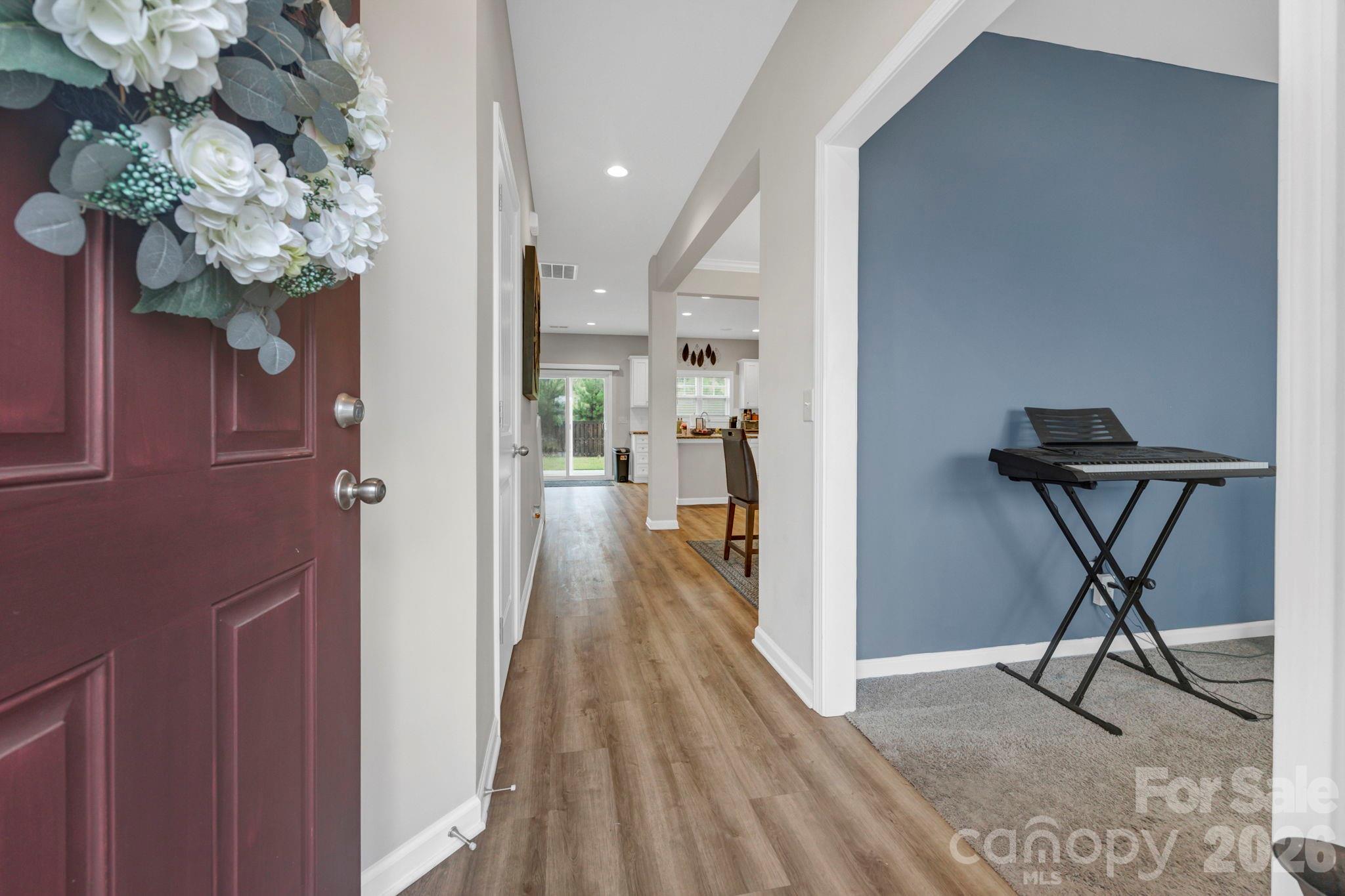 102 Calming Creek Way — Elgin