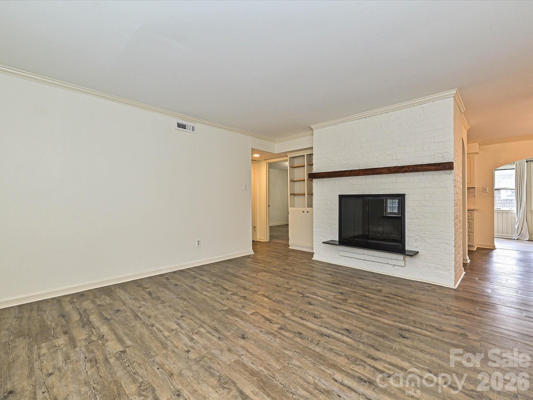 3520 Colony Road #G — Charlotte