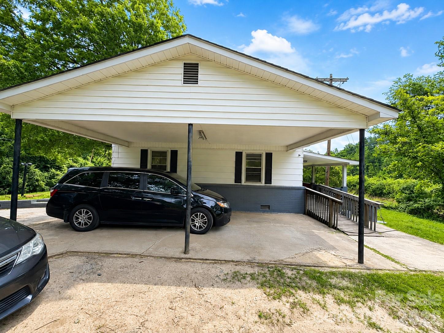1499 Old Landsford Road — Lancaster