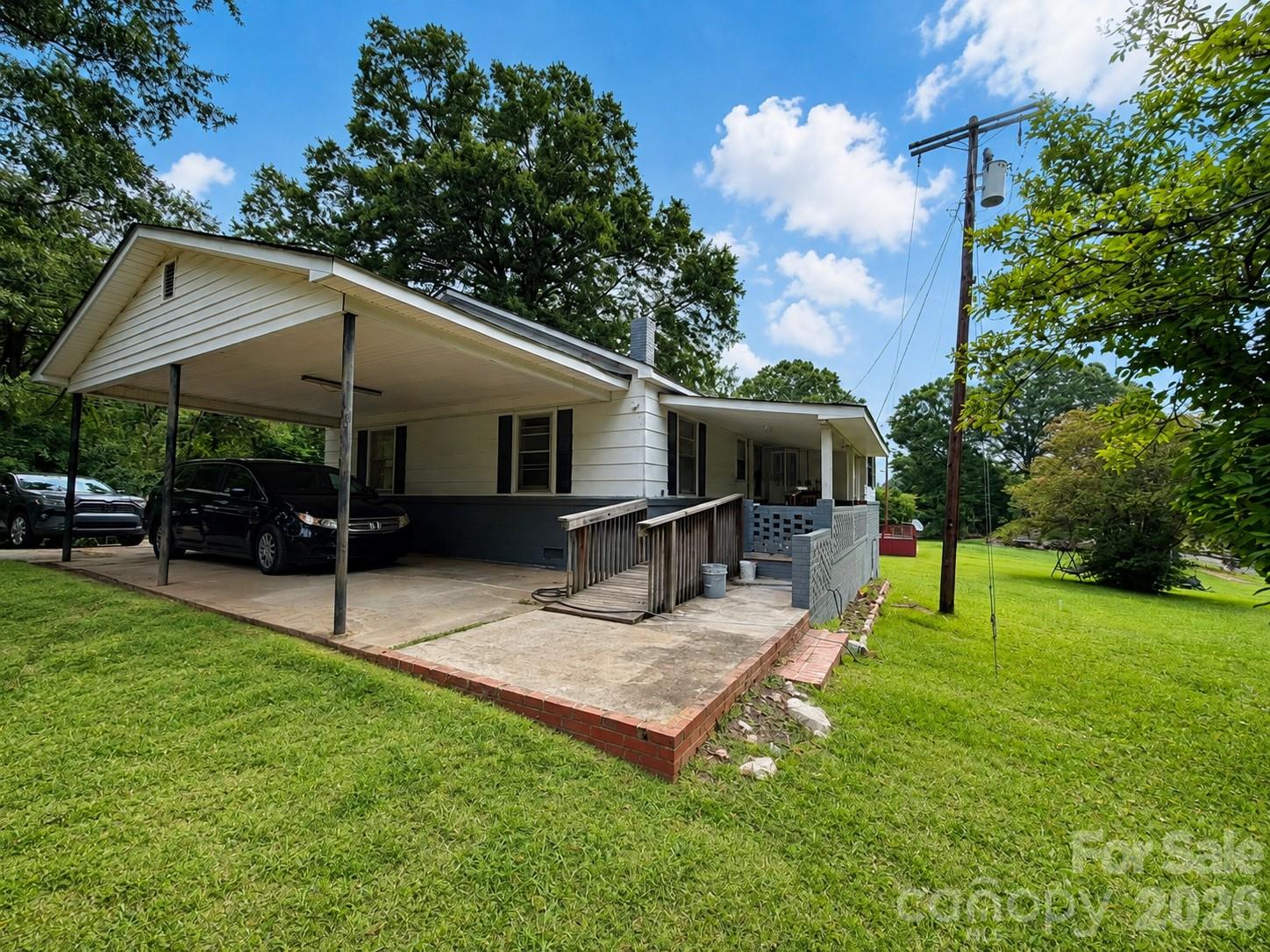 1499 Old Landsford Road — Lancaster