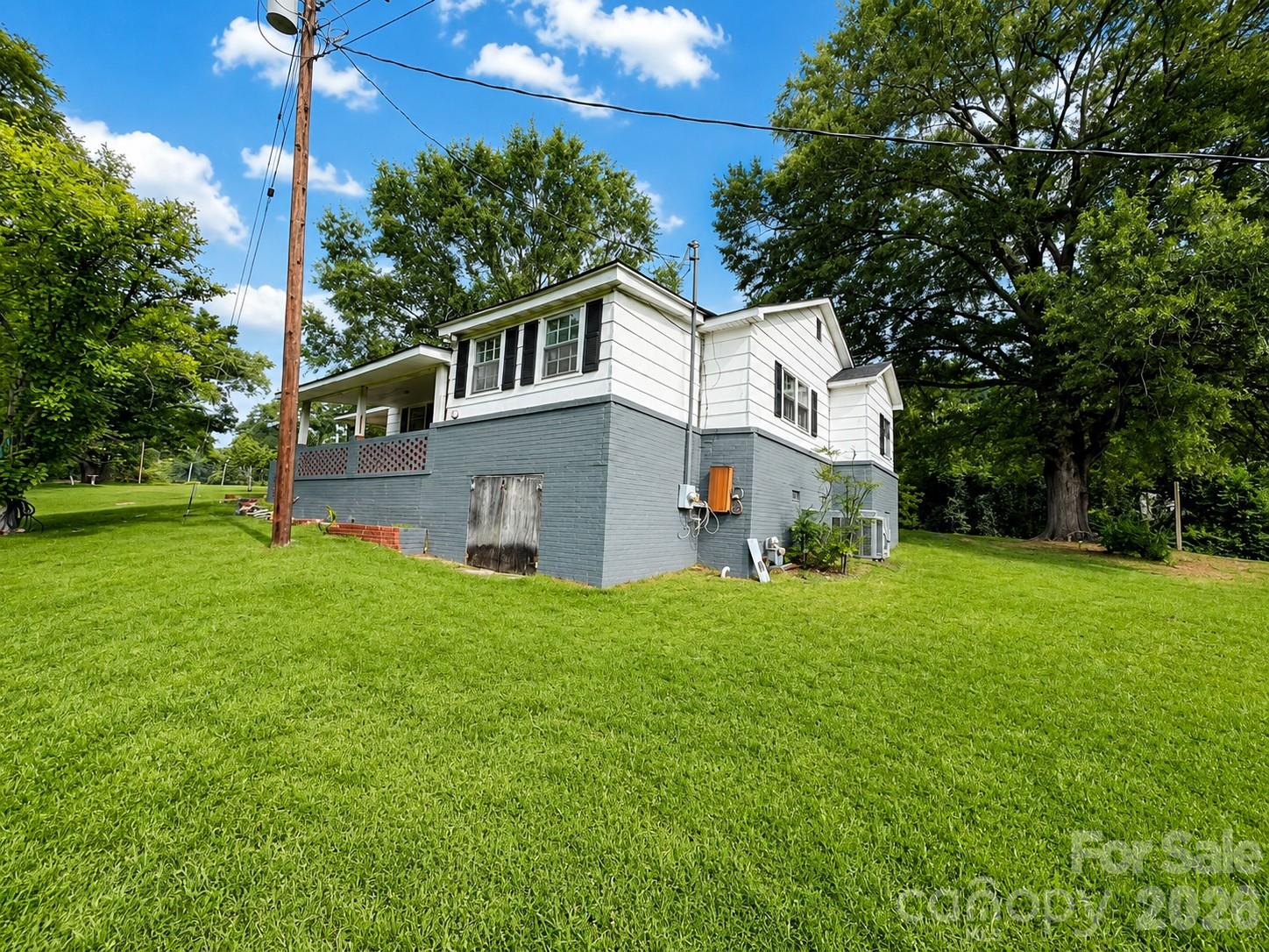 1499 Old Landsford Road — Lancaster