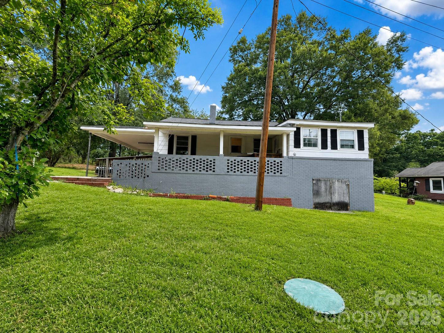 1499 Old Landsford Road — Lancaster