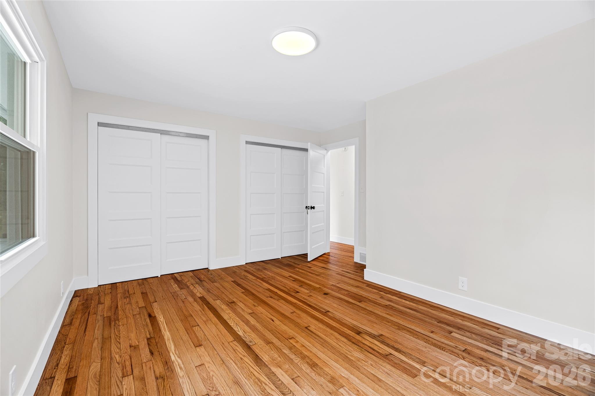 155 Oak Terrace — Arden