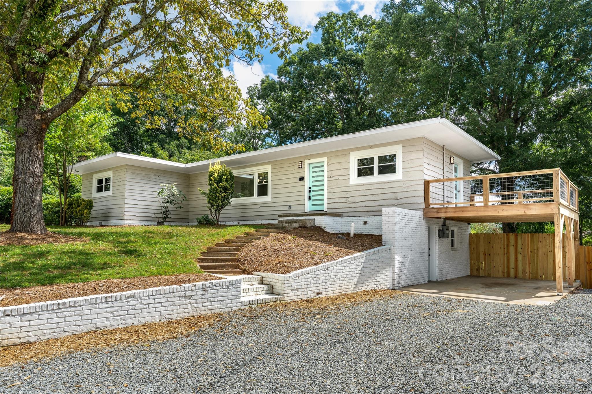 155 Oak Terrace — Arden