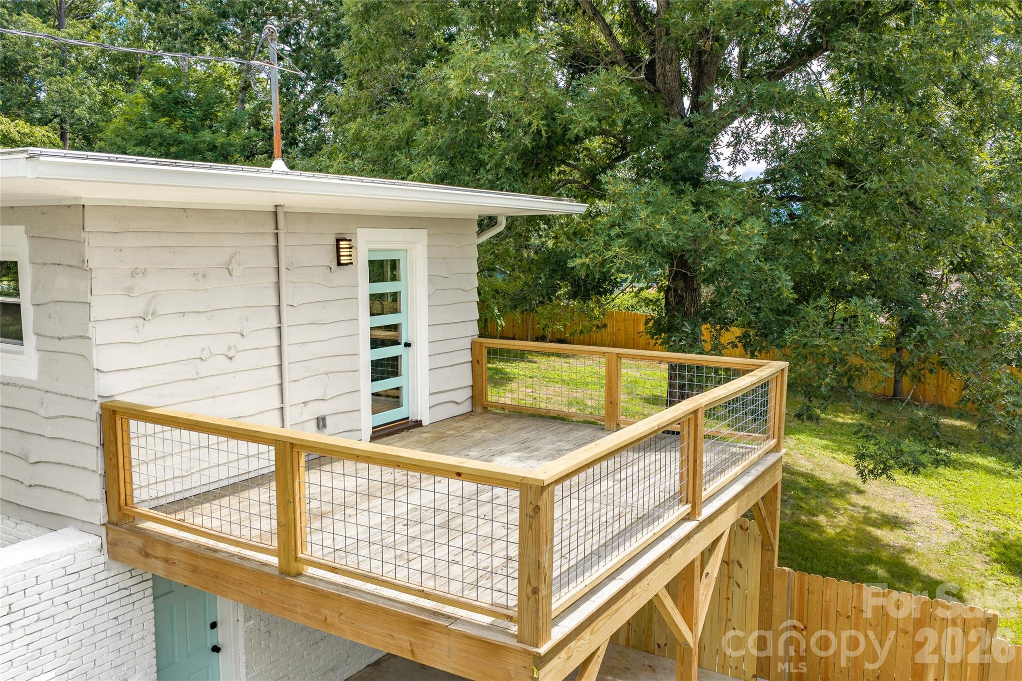 155 Oak Terrace — Arden