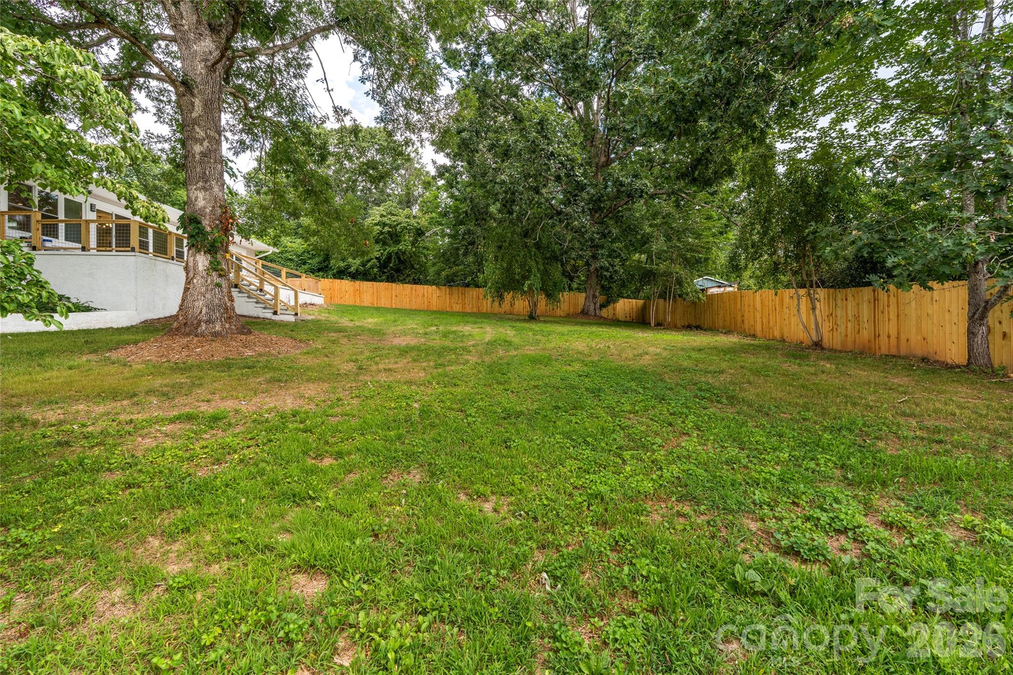155 Oak Terrace — Arden