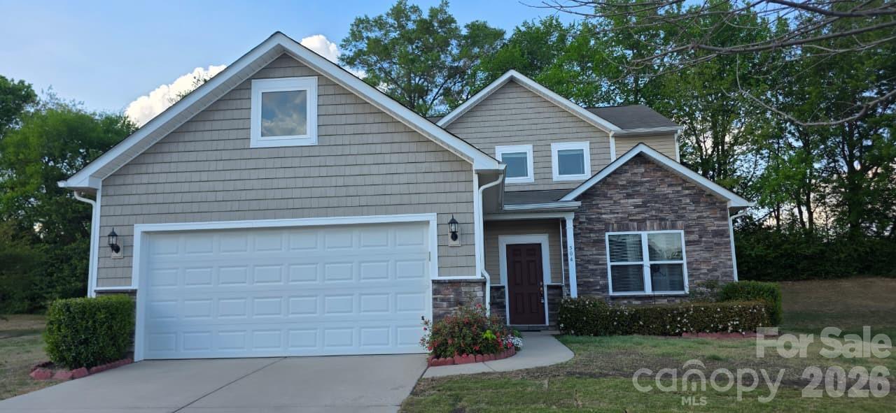 504 Twelve Oaks Lane — Fort Mill