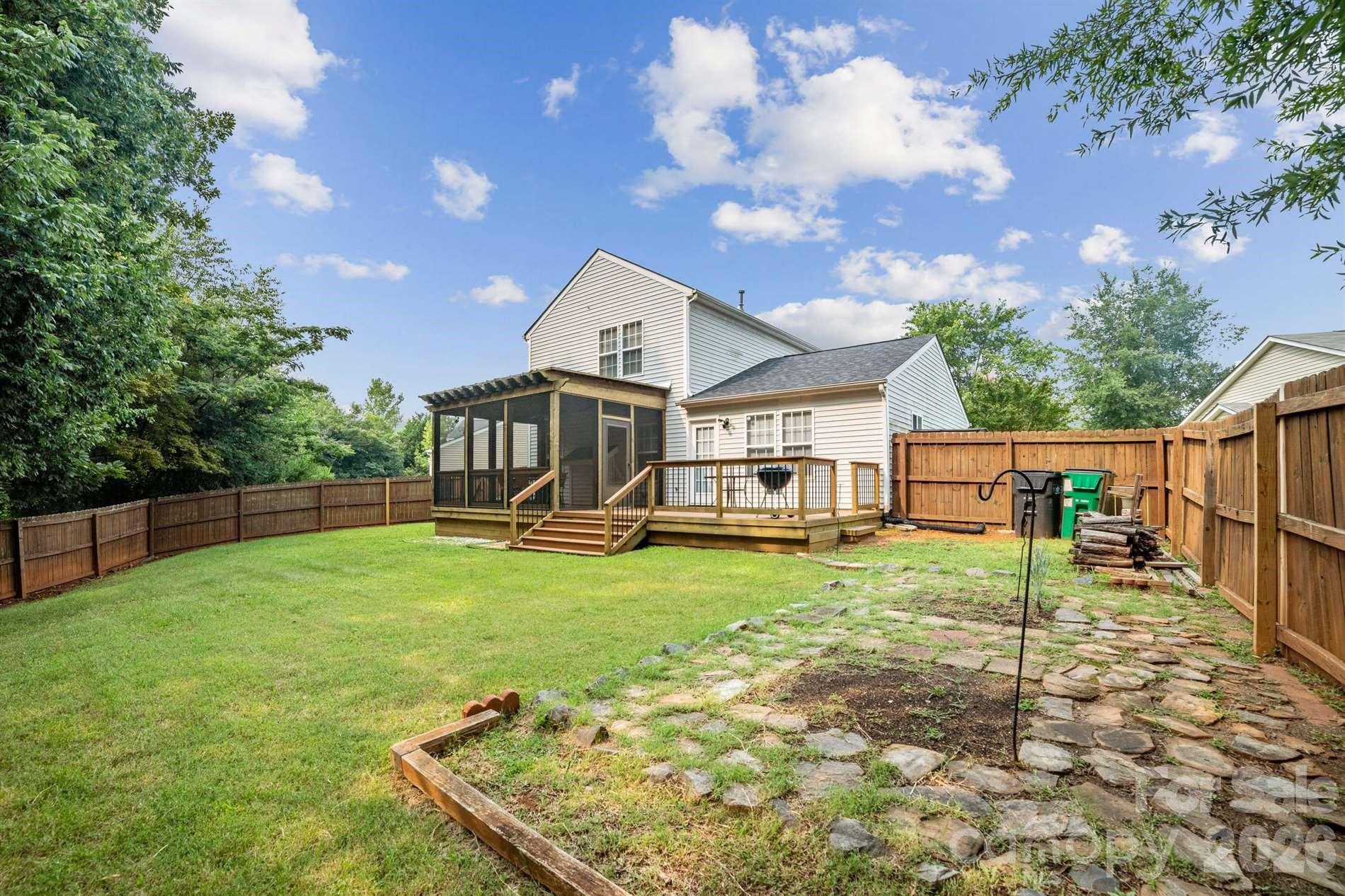 1508 Hollow Maple Drive — Charlotte