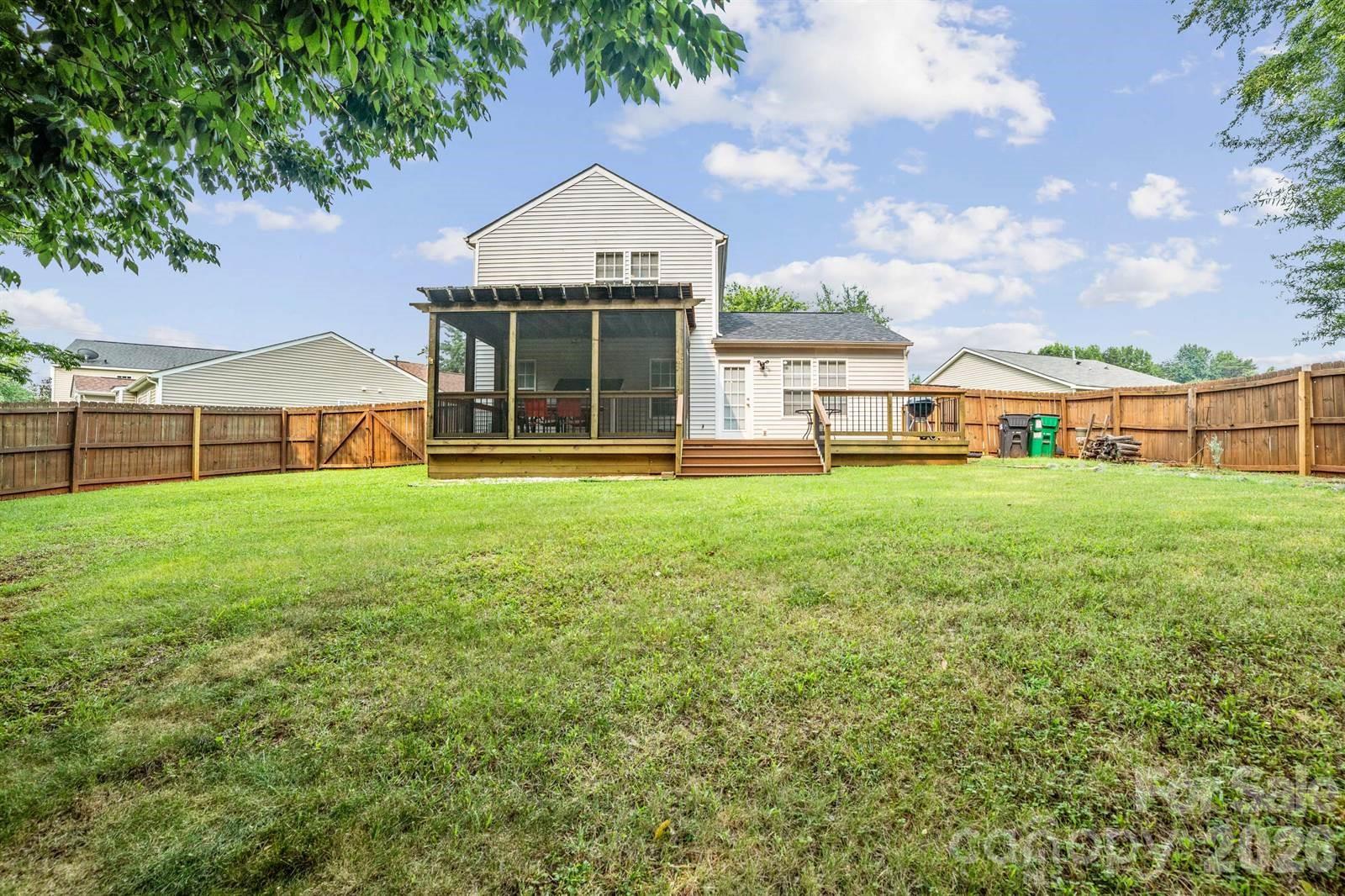 1508 Hollow Maple Drive — Charlotte