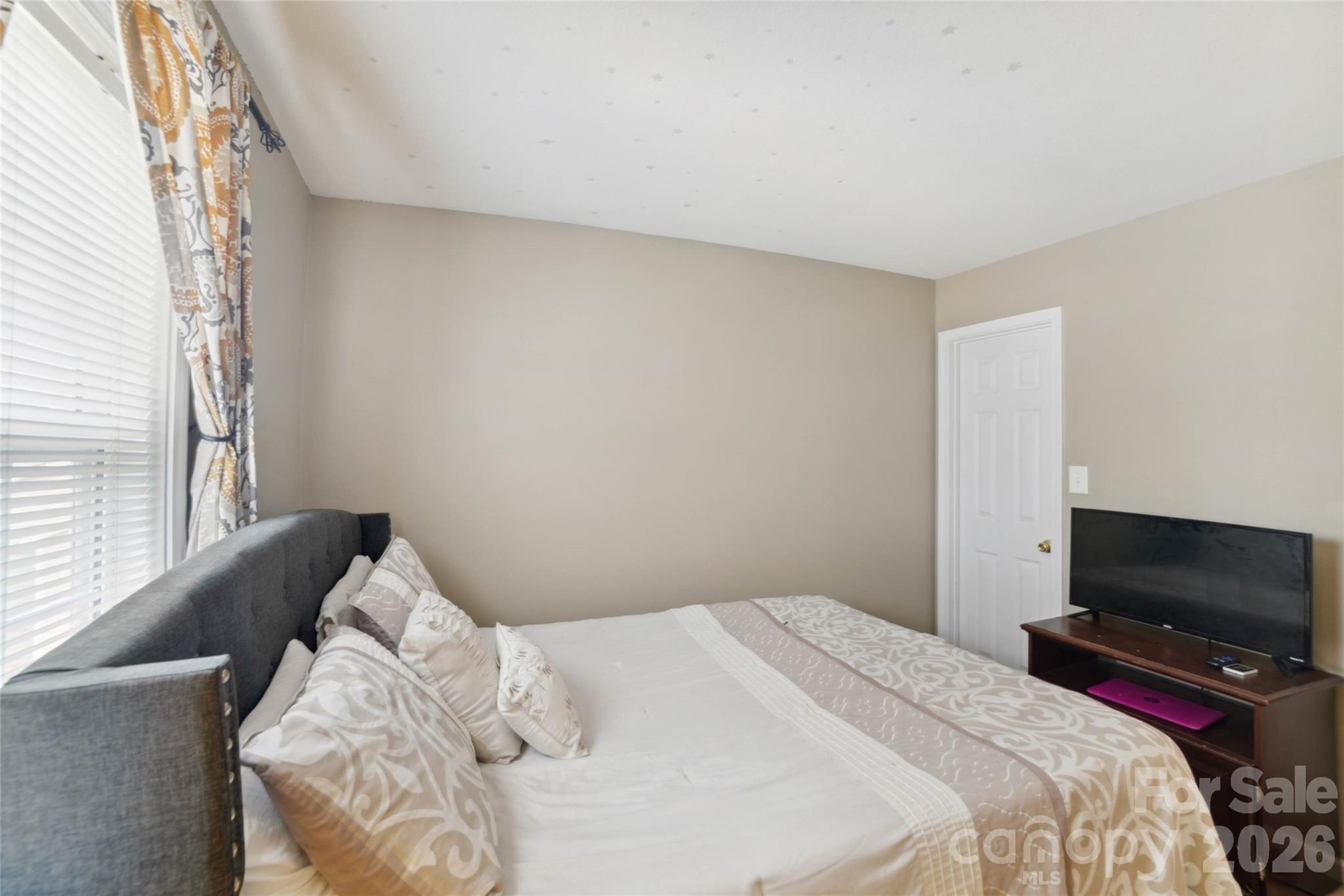 1508 Hollow Maple Drive — Charlotte