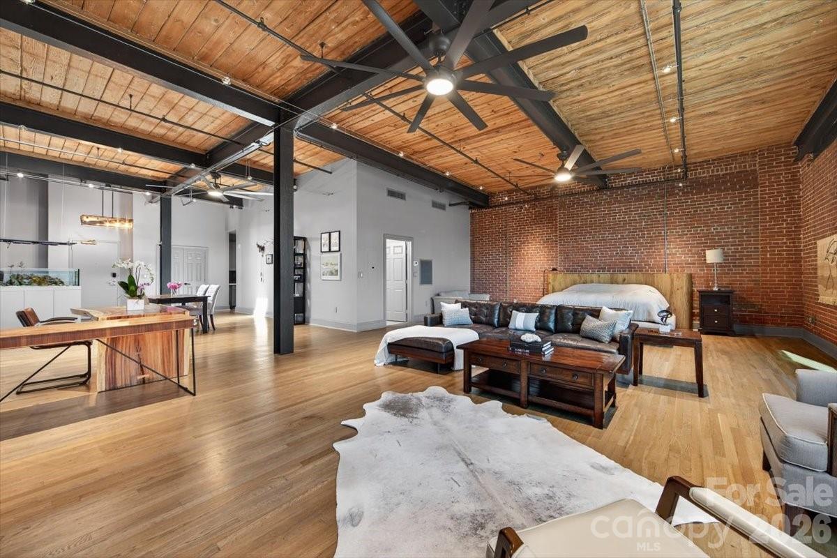 310 Arlington Avenue #408 — Charlotte