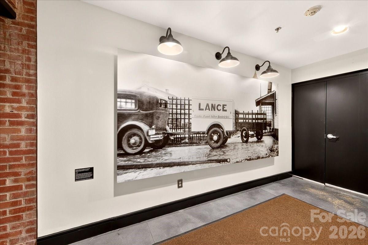 310 Arlington Avenue #408 — Charlotte