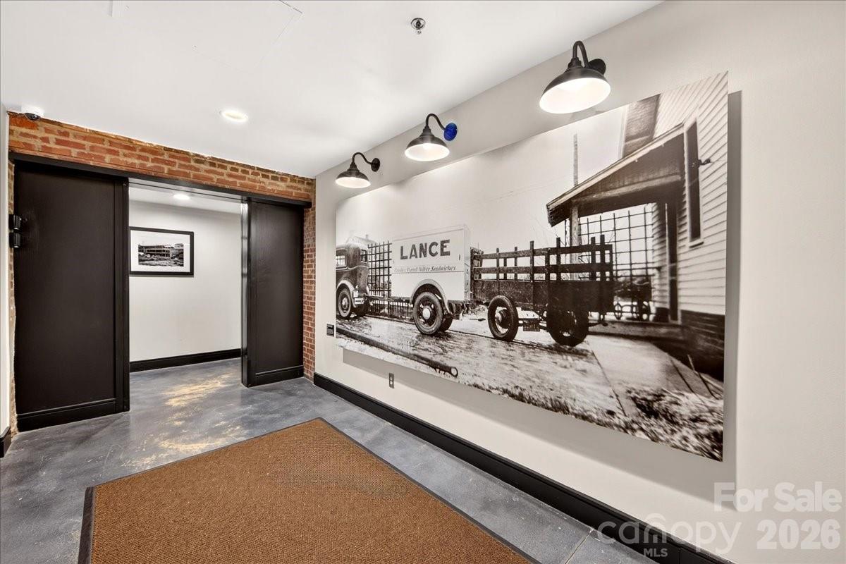 310 Arlington Avenue #408 — Charlotte