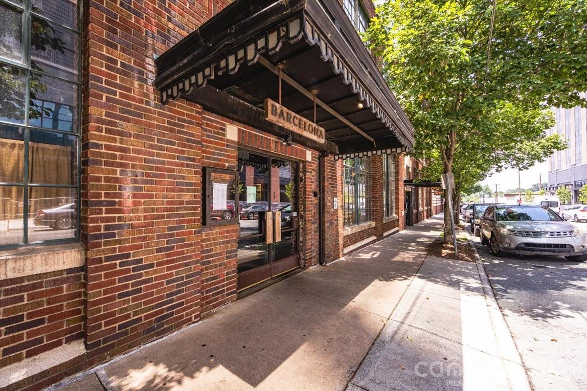 310 Arlington Avenue #408 — Charlotte