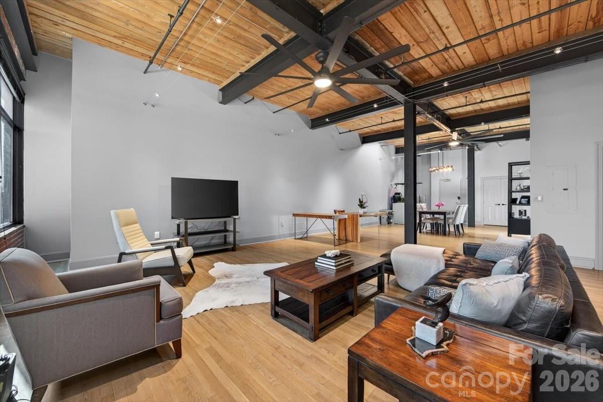 310 Arlington Avenue #408 — Charlotte