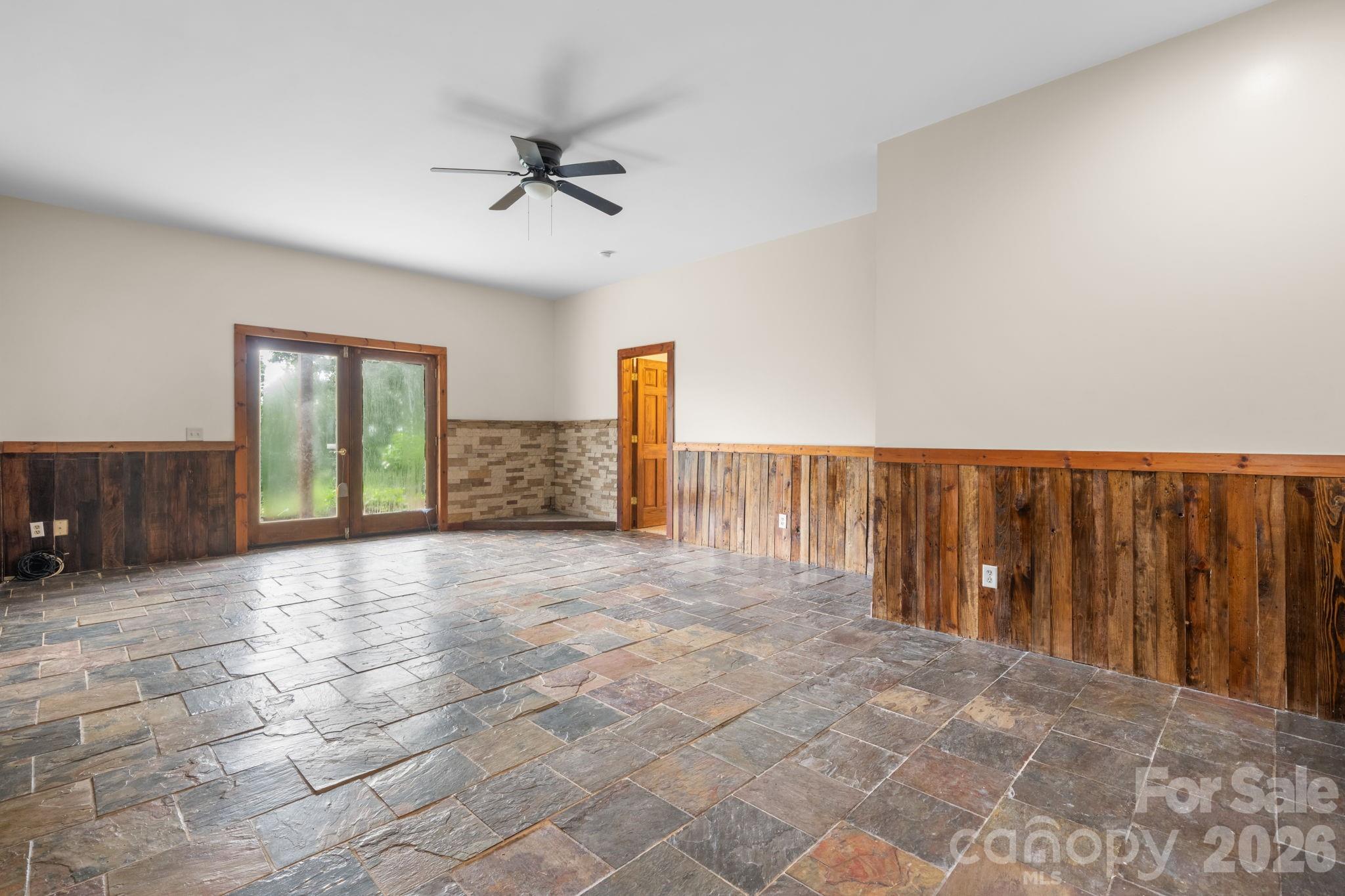 422 Ridge Creek Drive — Taylorsville