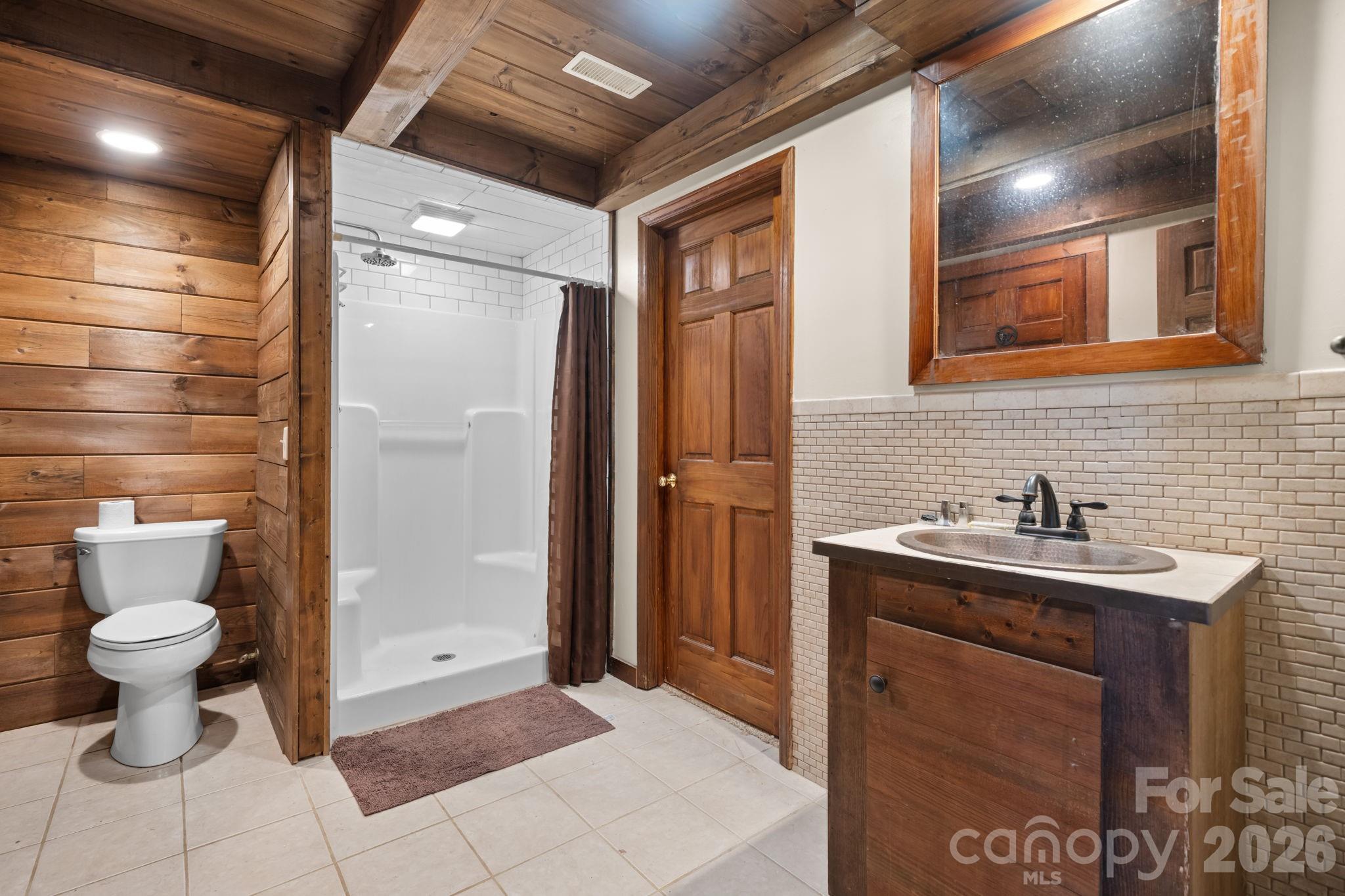 422 Ridge Creek Drive — Taylorsville