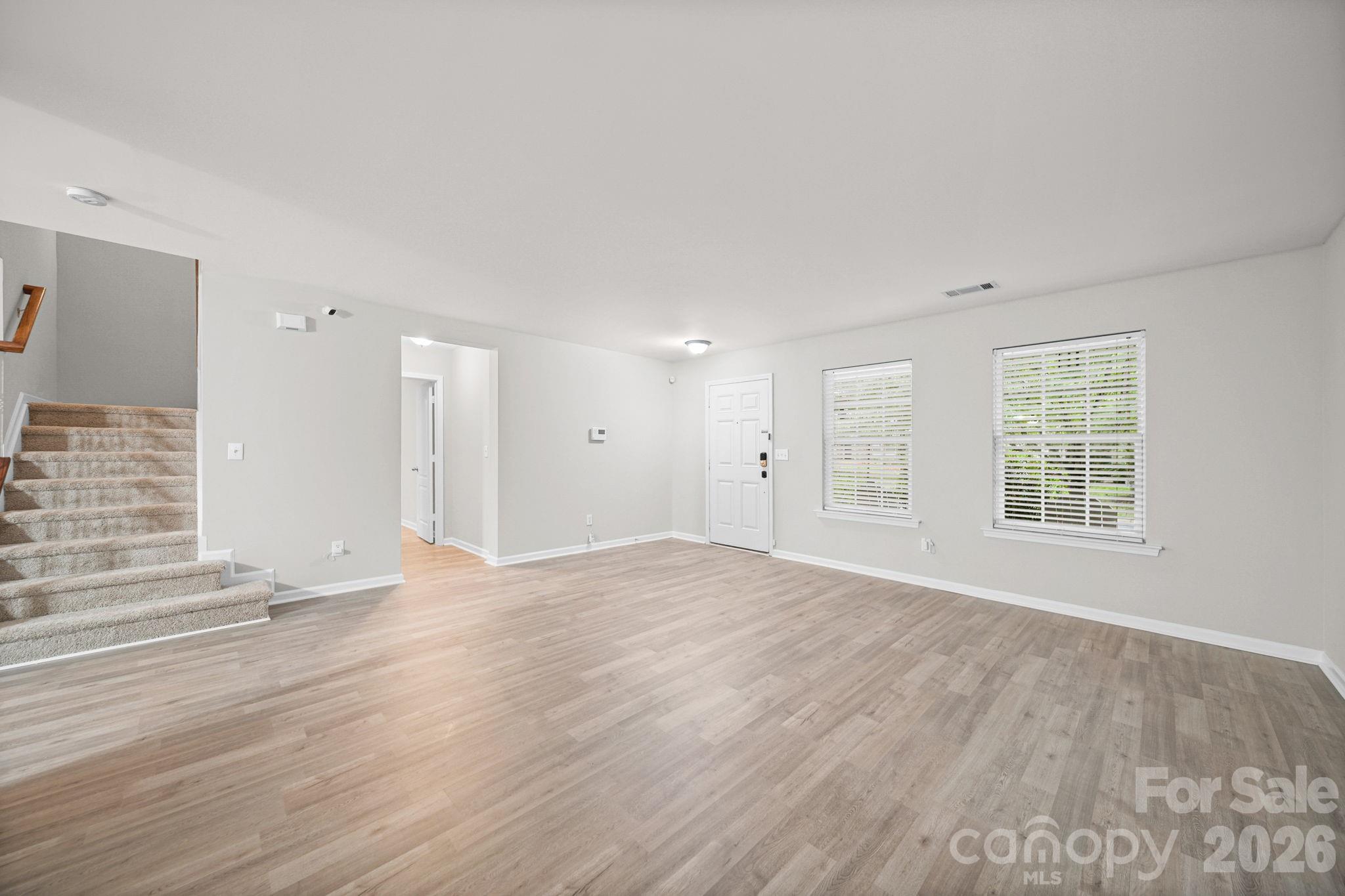 9220 Seamill Road — Charlotte