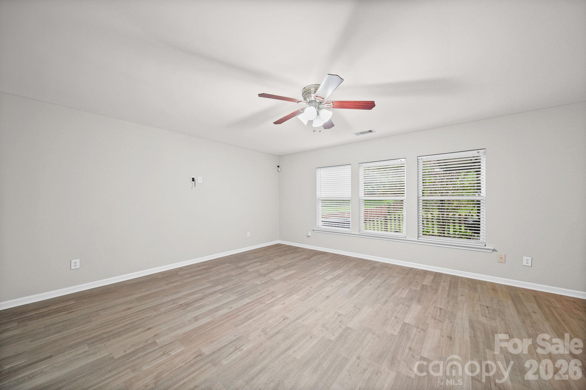 9220 Seamill Road — Charlotte