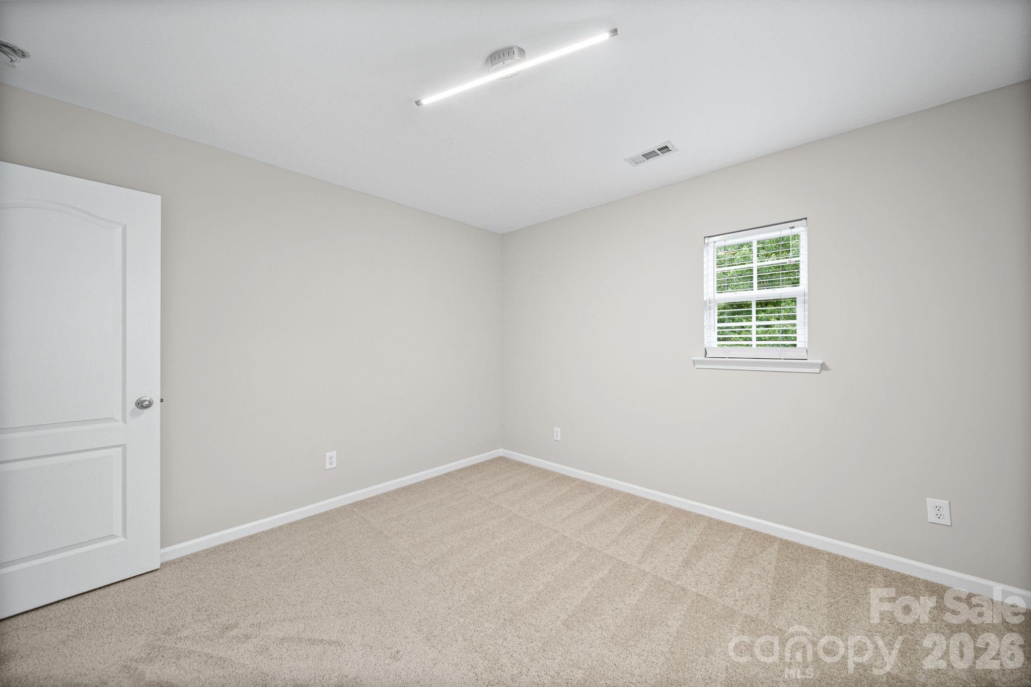 9220 Seamill Road — Charlotte