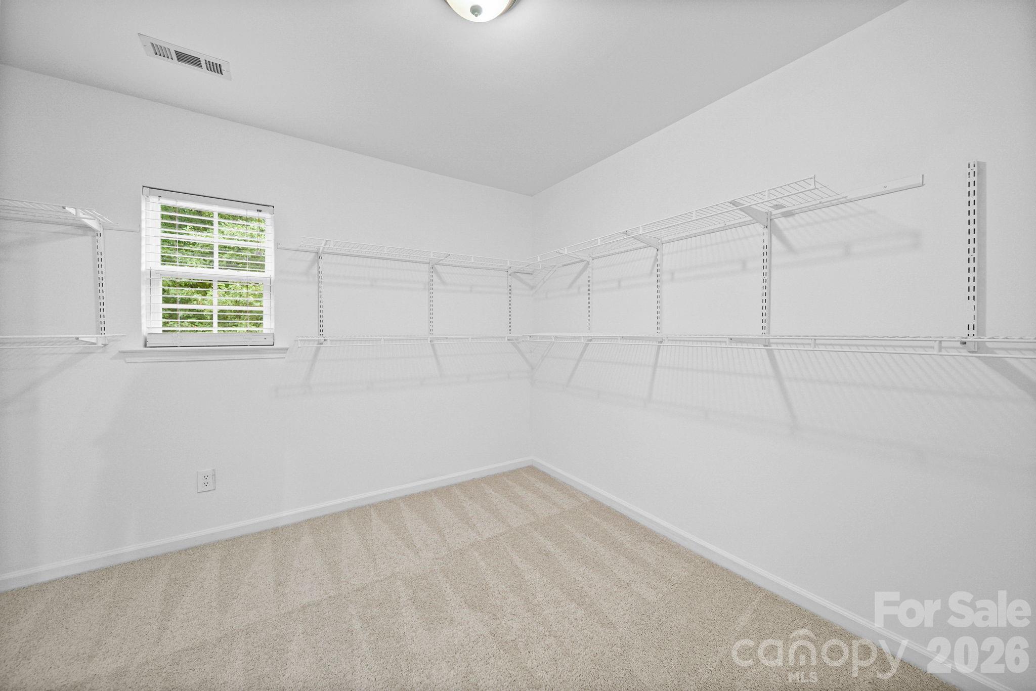 9220 Seamill Road — Charlotte