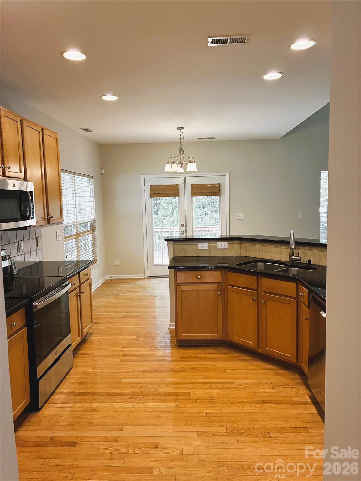 9309 Shrewsbury Drive — Waxhaw