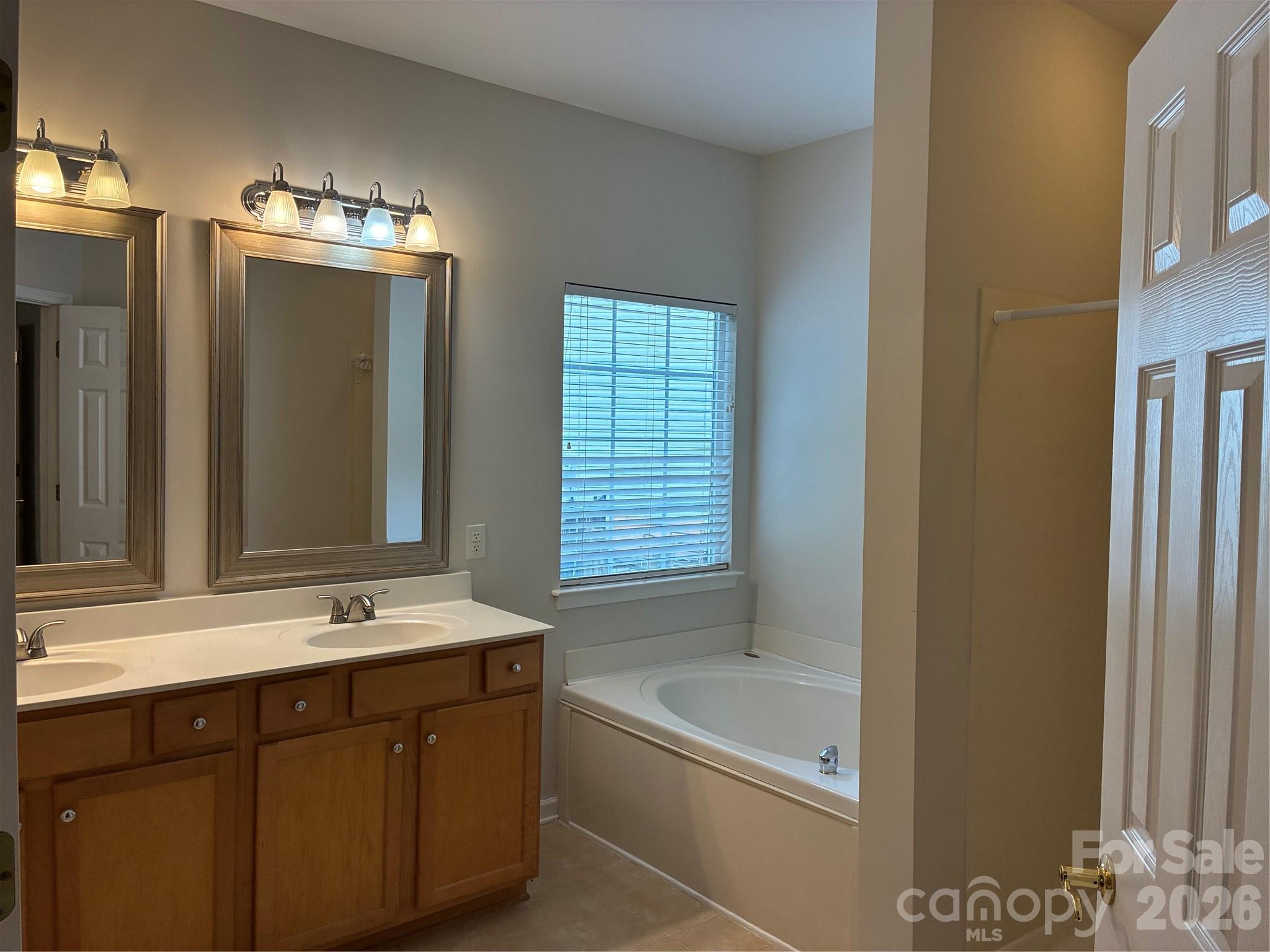 9309 Shrewsbury Drive — Waxhaw