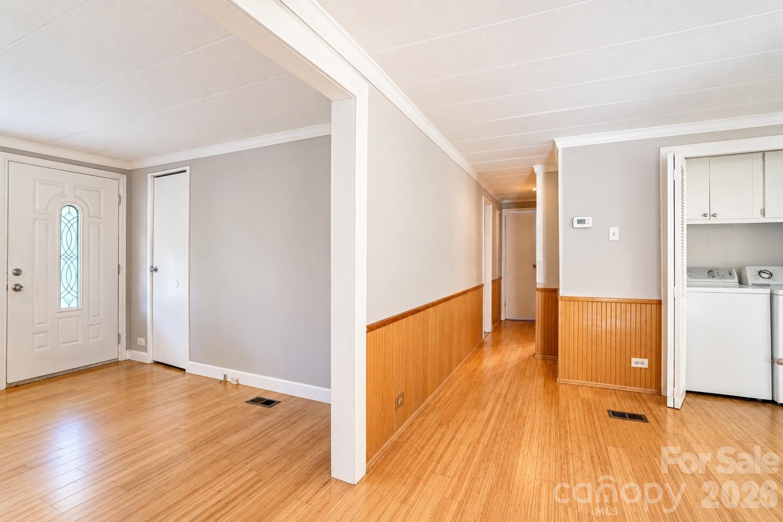 27 Lela Lane #4A — Alexander