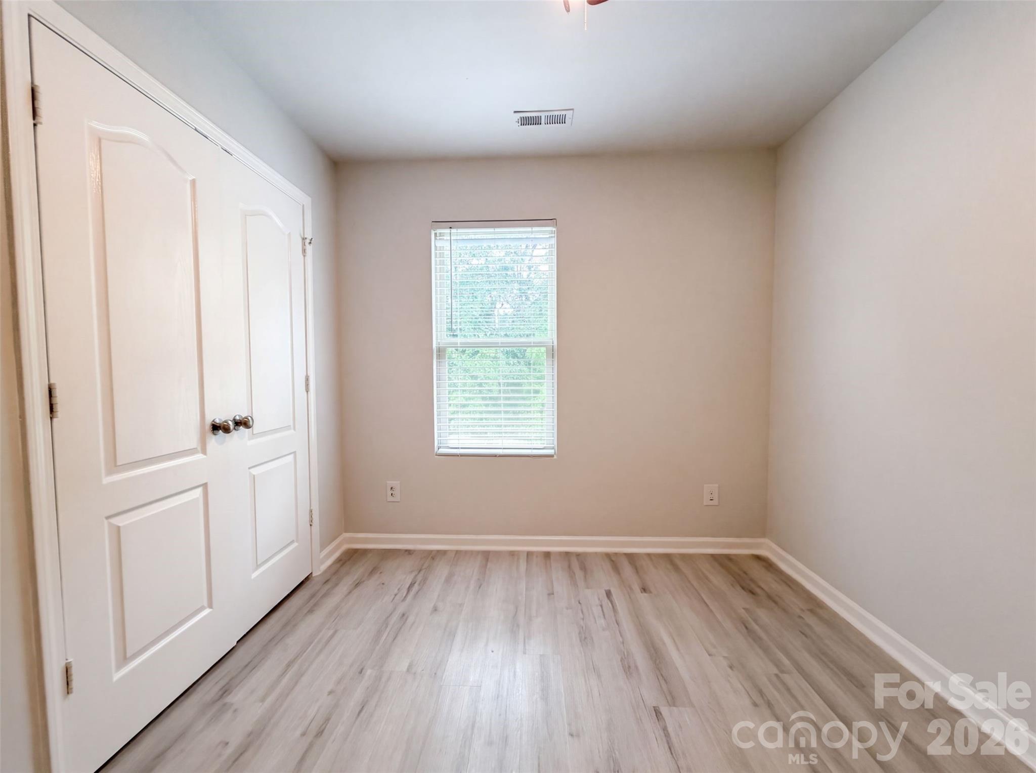 7329 Hidden Creek Drive — Charlotte