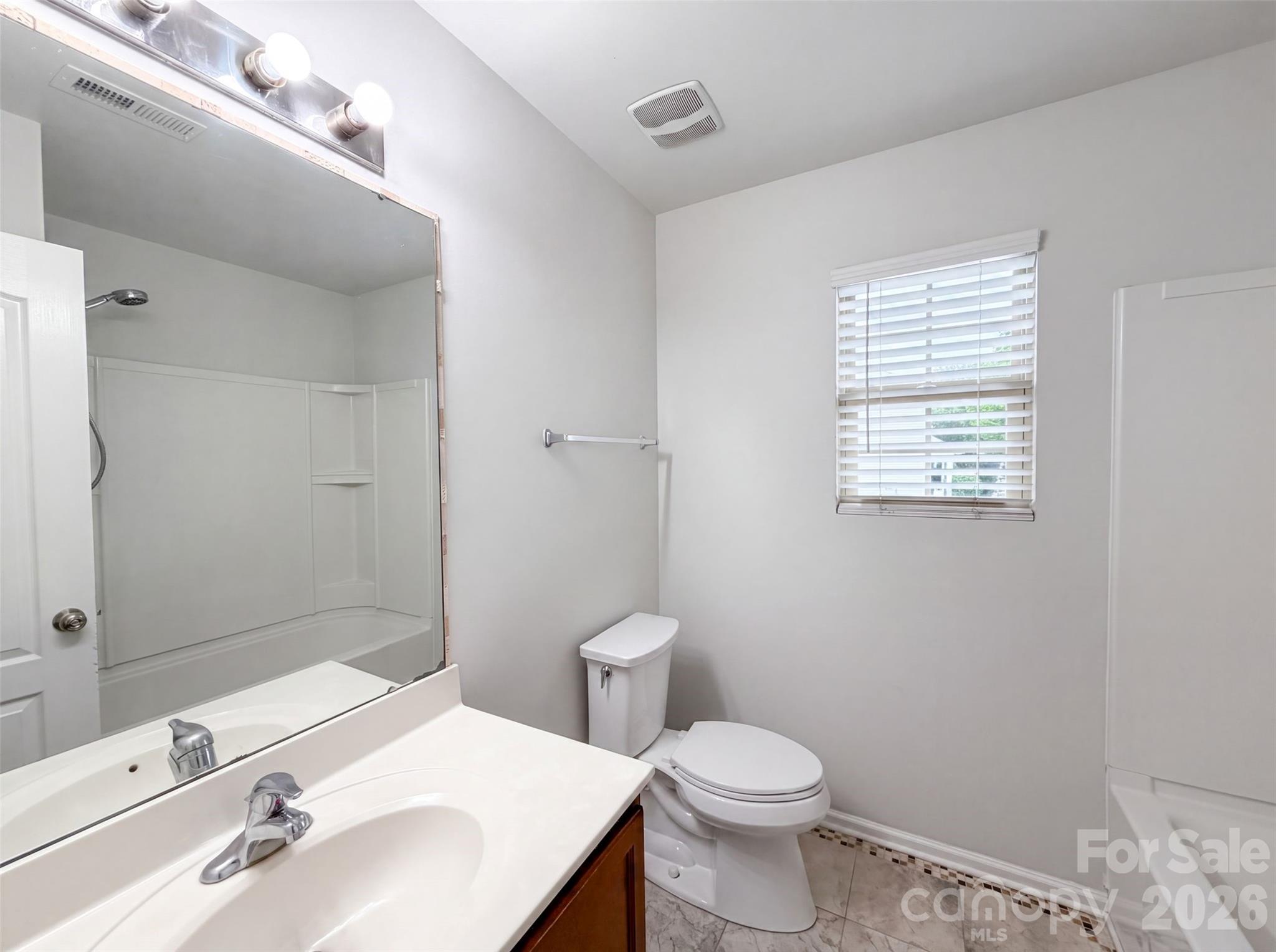 7329 Hidden Creek Drive — Charlotte