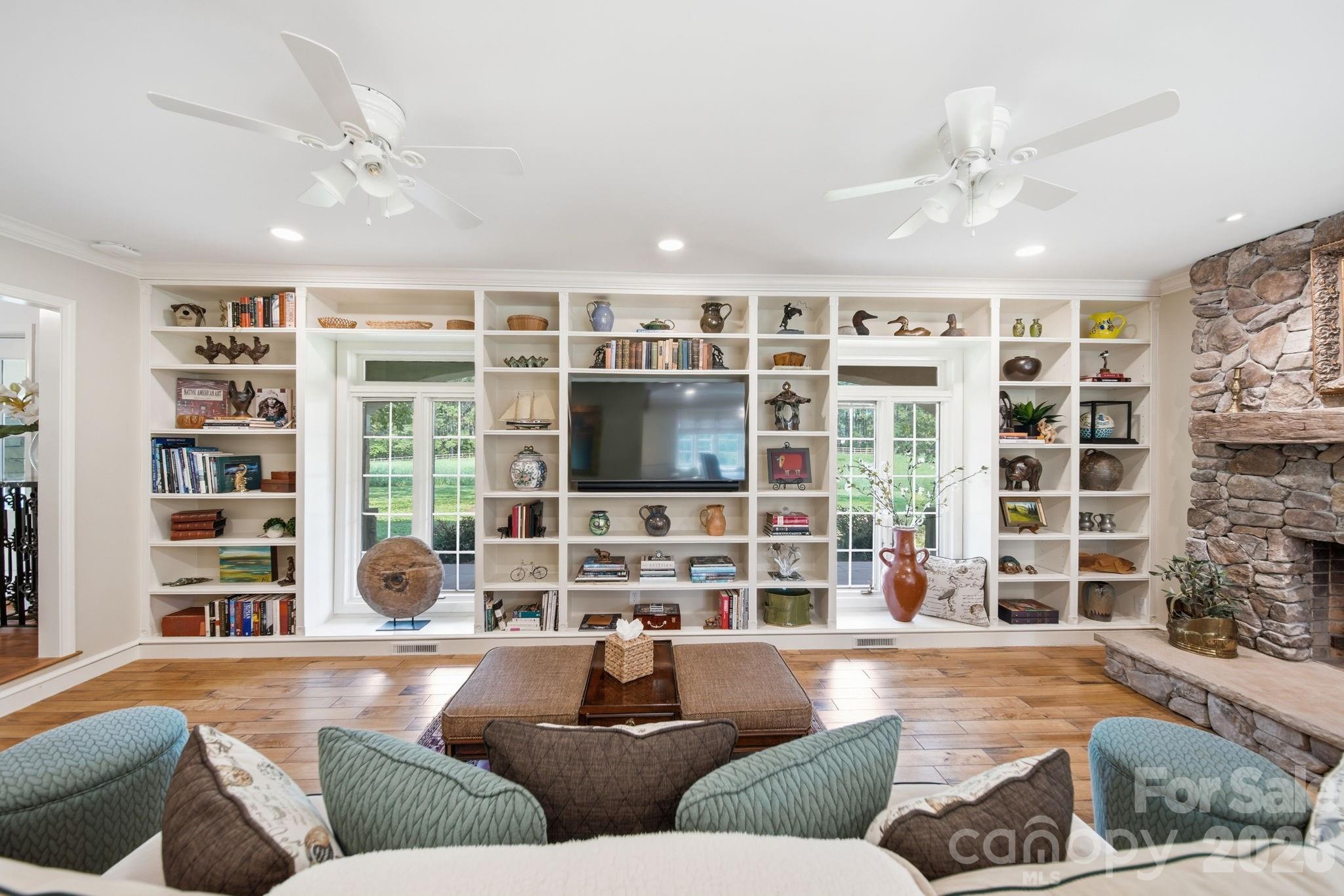 10400 Old Beatty Ford Road — Rockwell