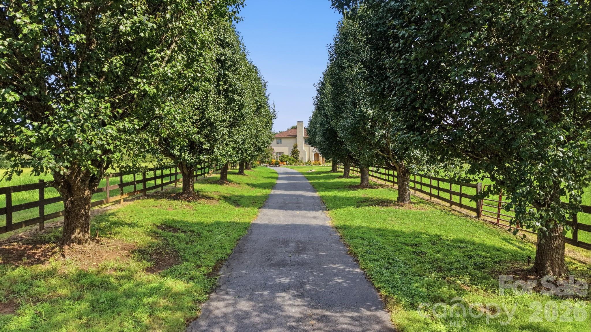 10400 Old Beatty Ford Road — Rockwell