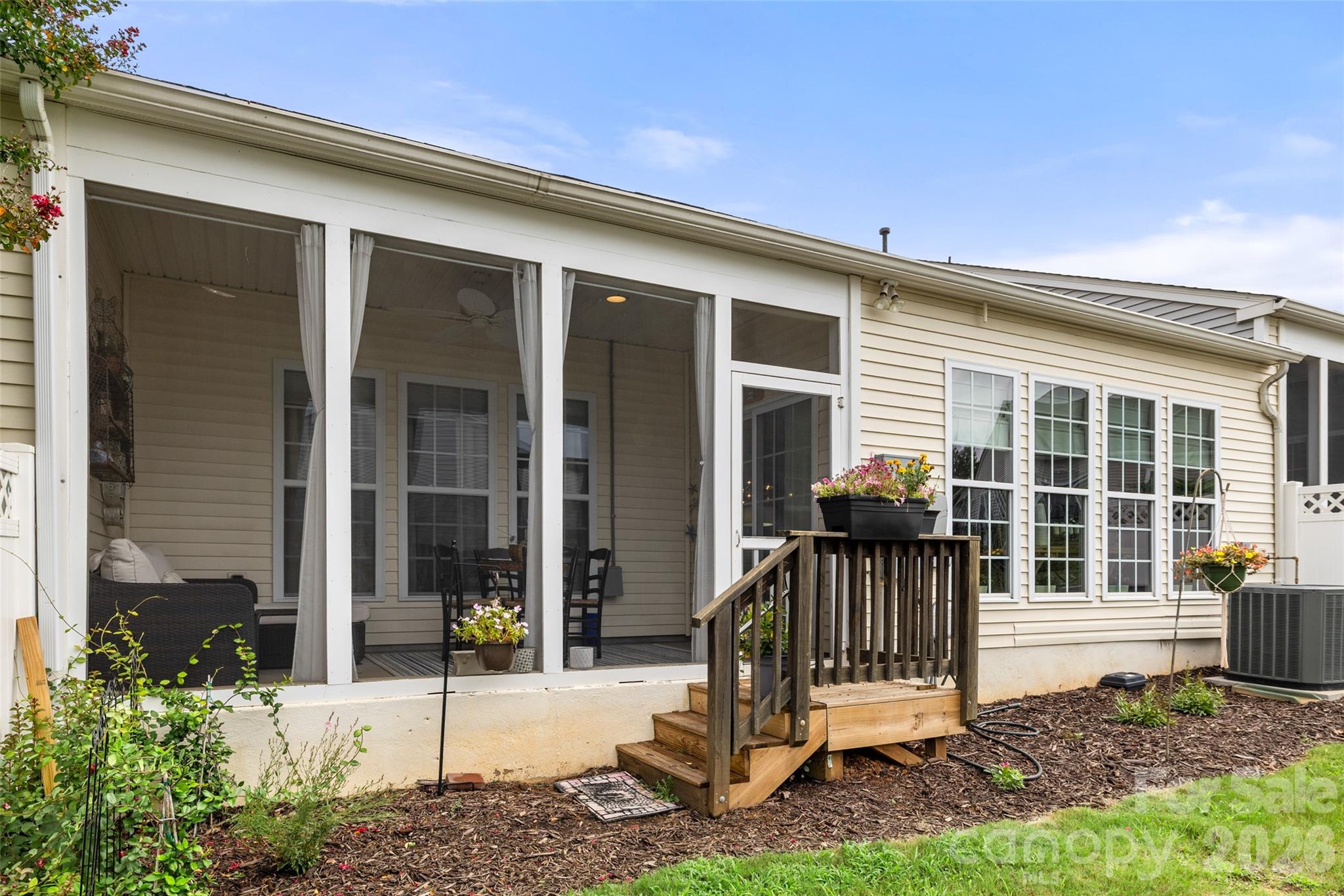 6529 Carolina Commons Drive — Indian Land